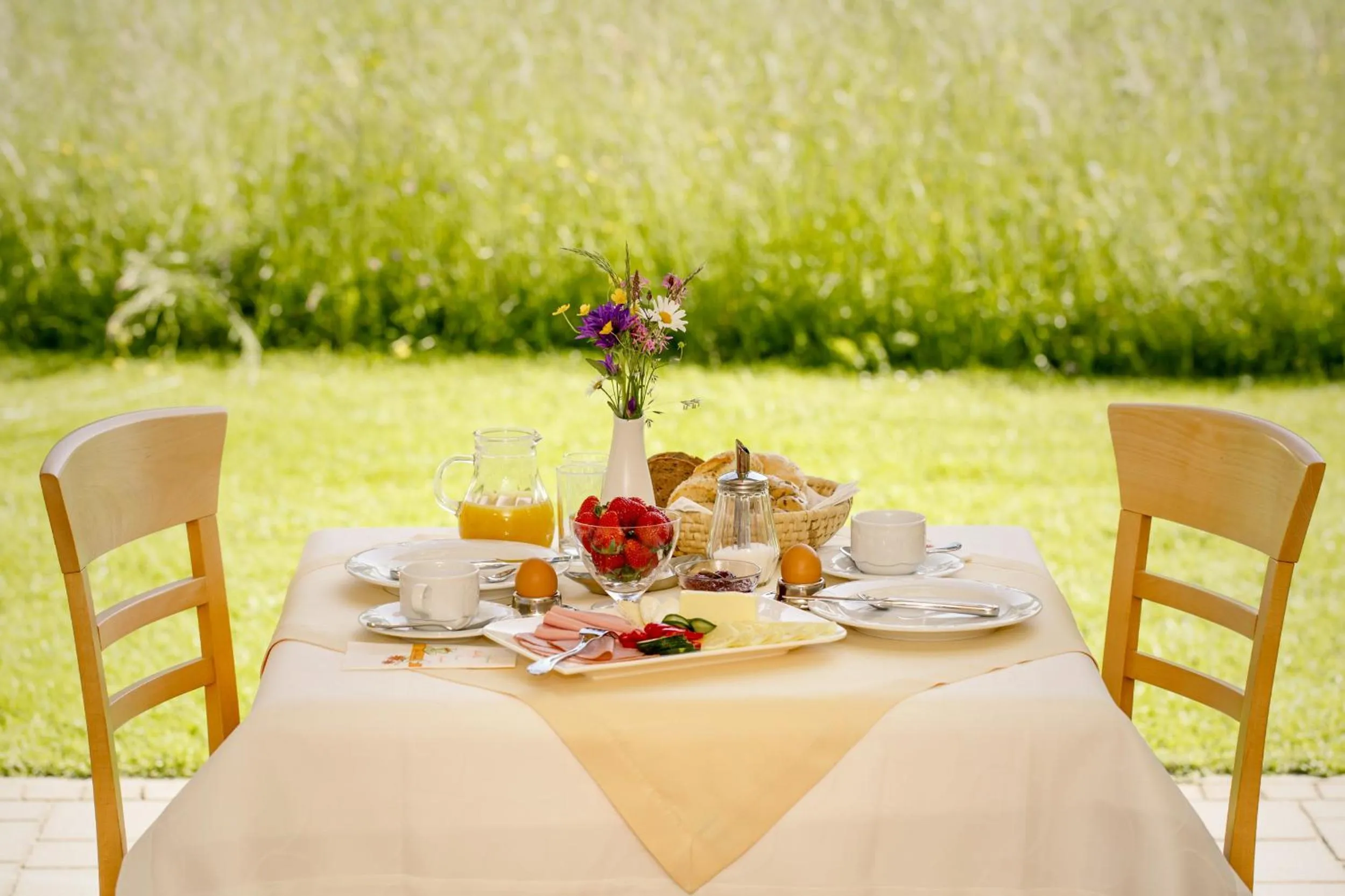 Continental breakfast in Pension Anna