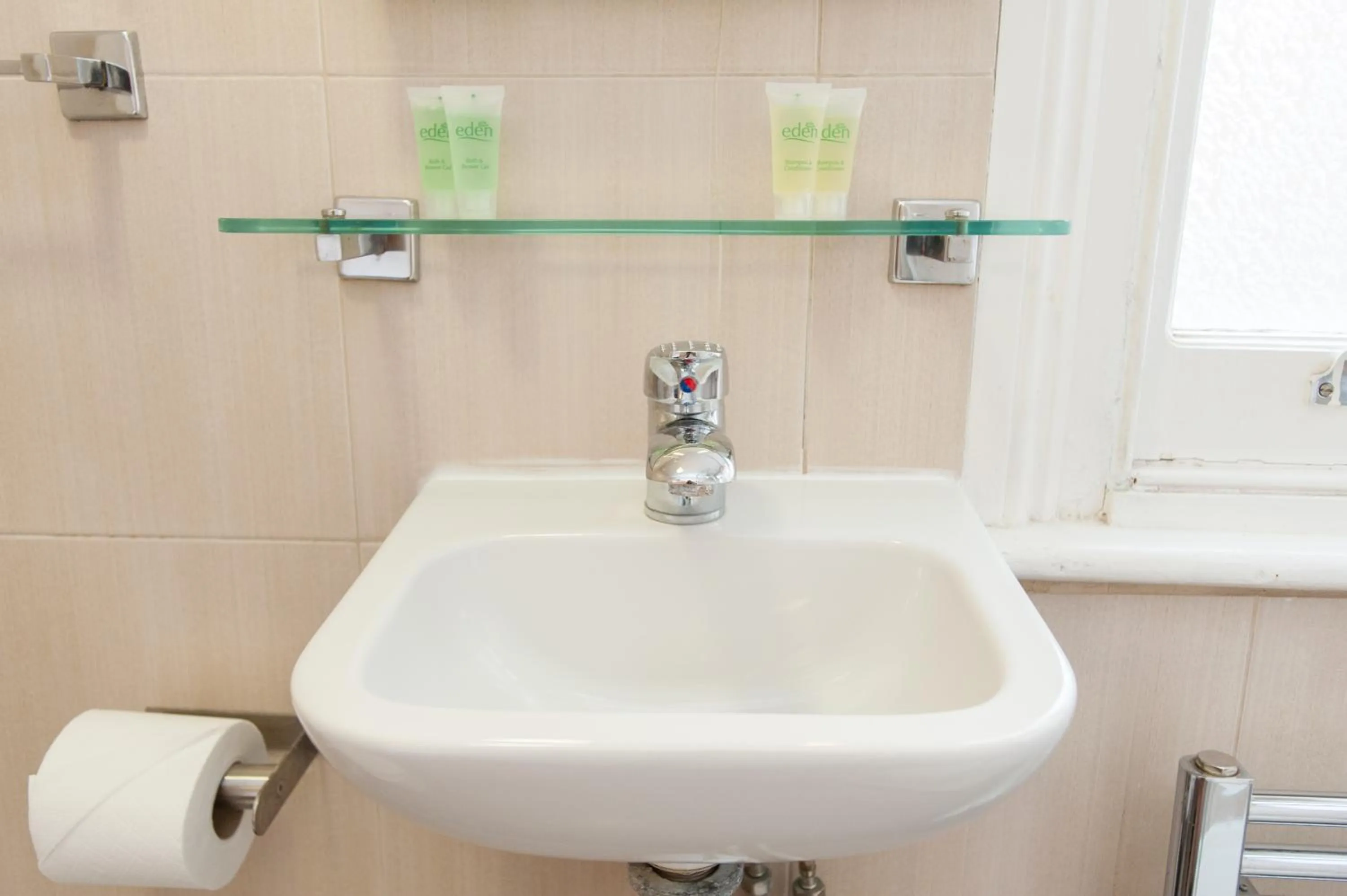 Bathroom in New Market Ale House