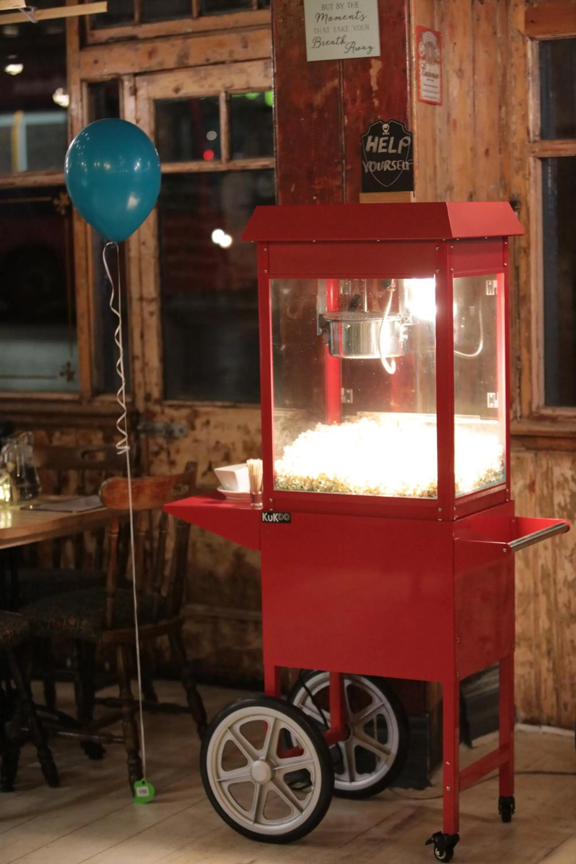 Restaurant/places to eat in New Market Ale House