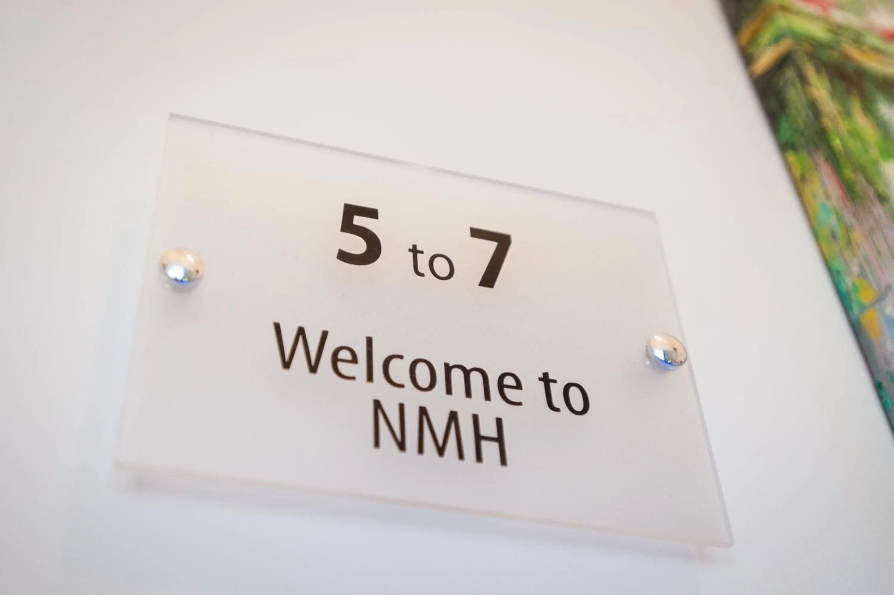 Logo/Certificate/Sign in New Market Ale House