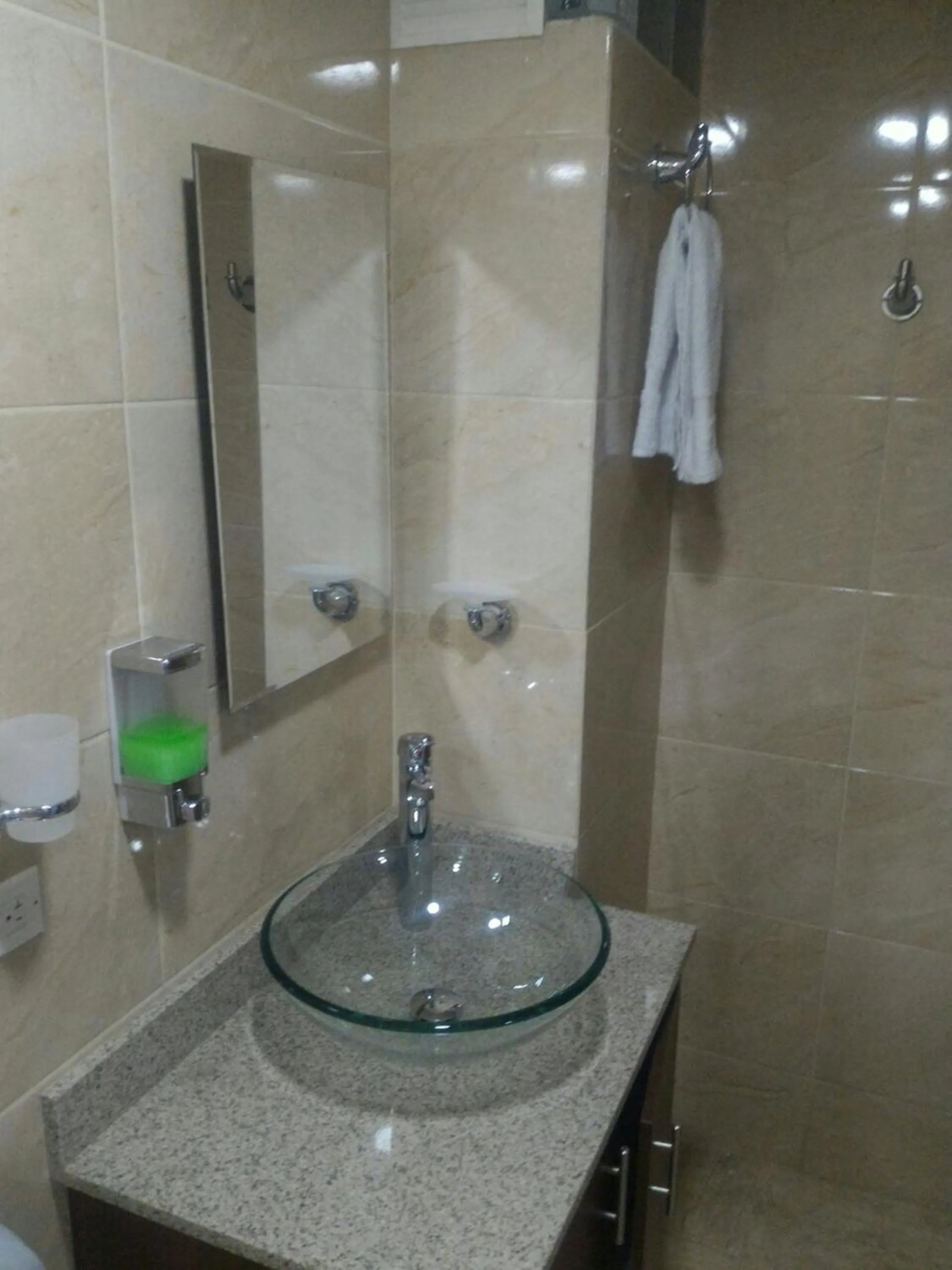 Shower in Hotel CSI Medellín