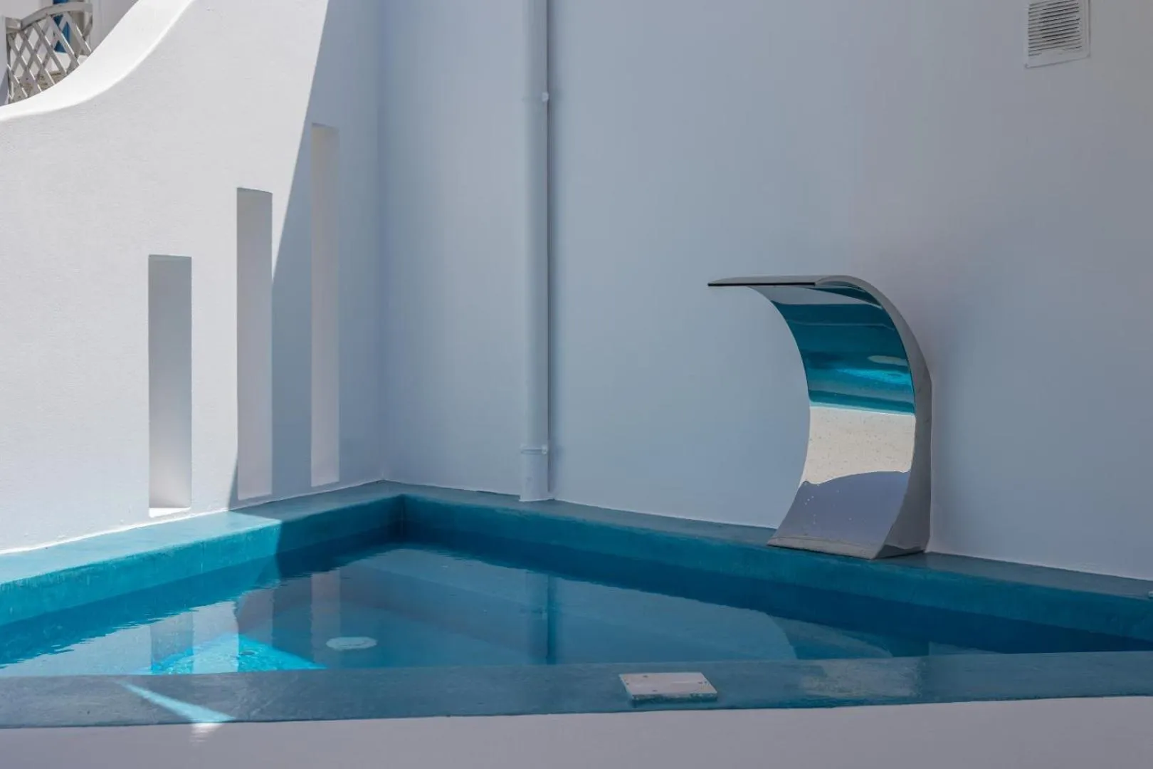 Property building in Vira Vivere Houses