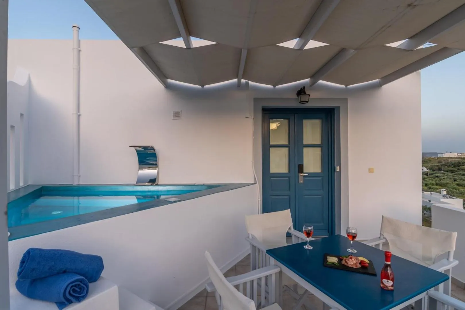 Property building in Vira Vivere Houses