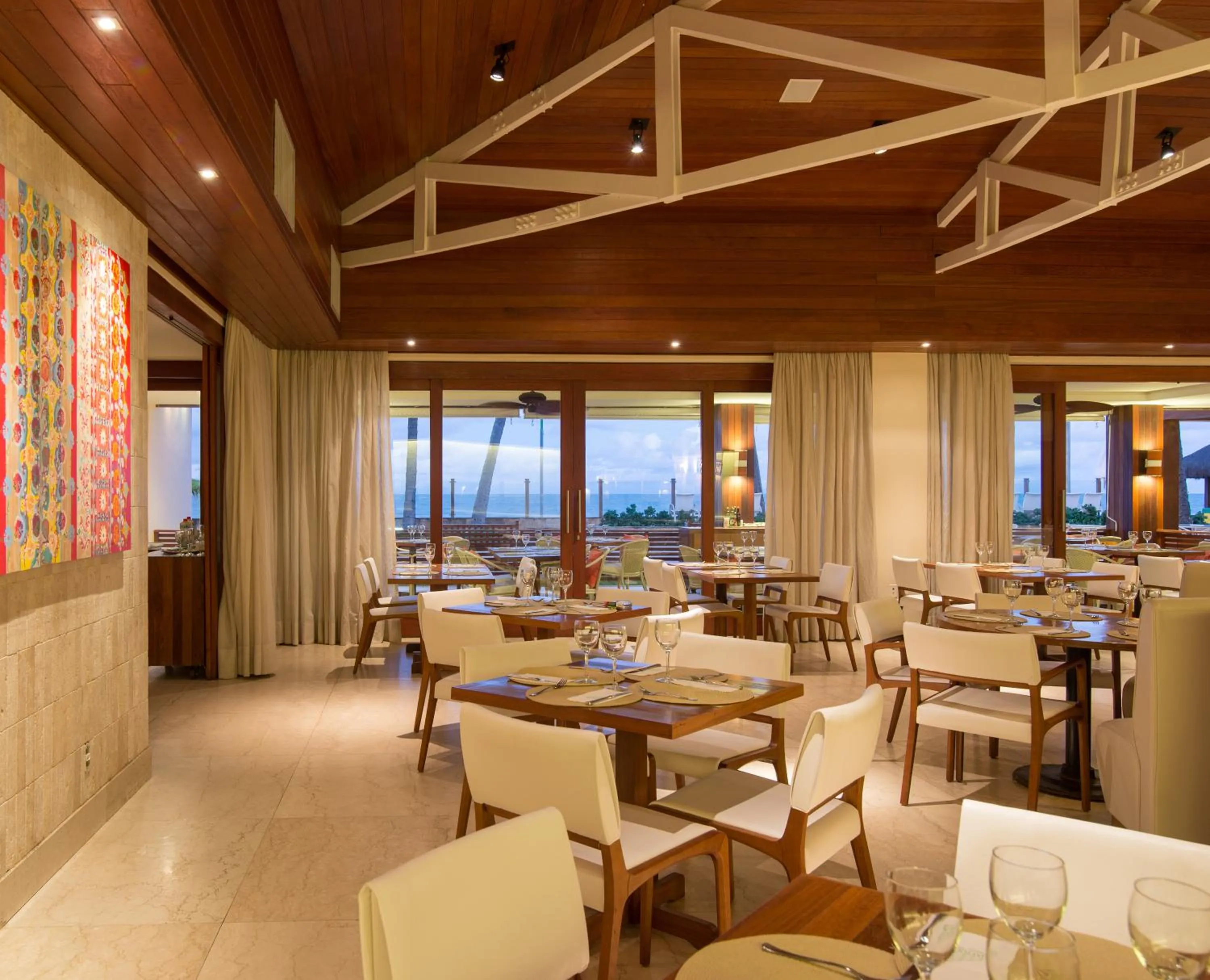 Restaurant/places to eat in Jatiuca Hotel & Resort