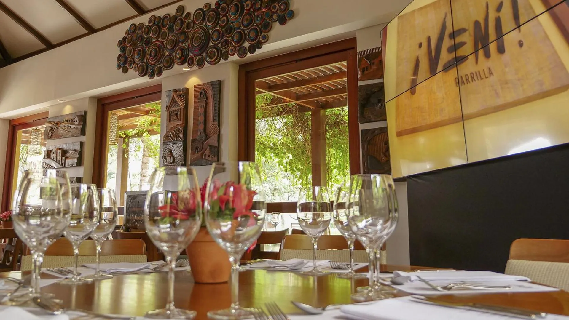 Restaurant/places to eat in Jatiuca Hotel & Resort