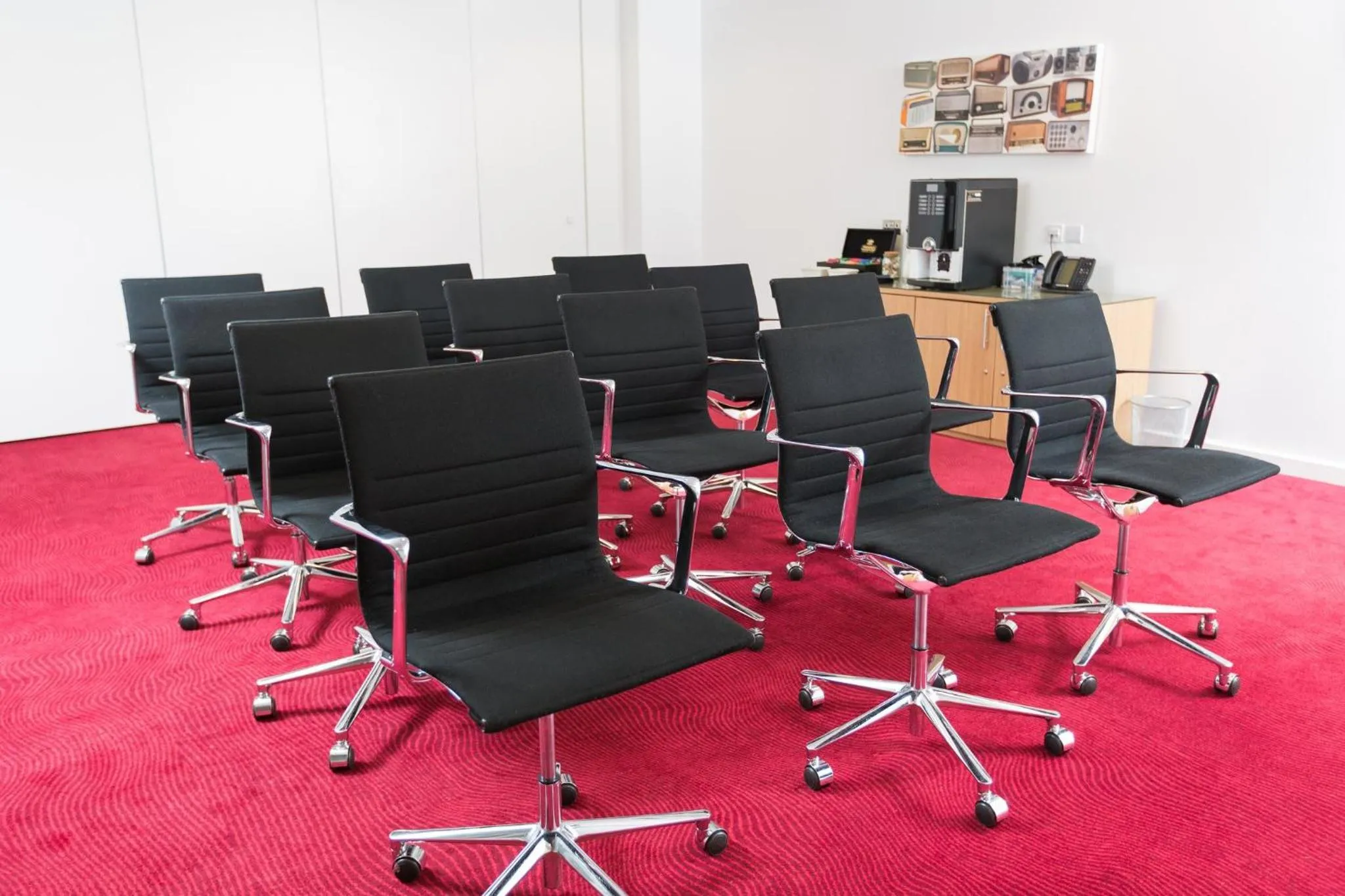 Meeting/conference room in Holiday Inn Manchester-Mediacityuk by IHG