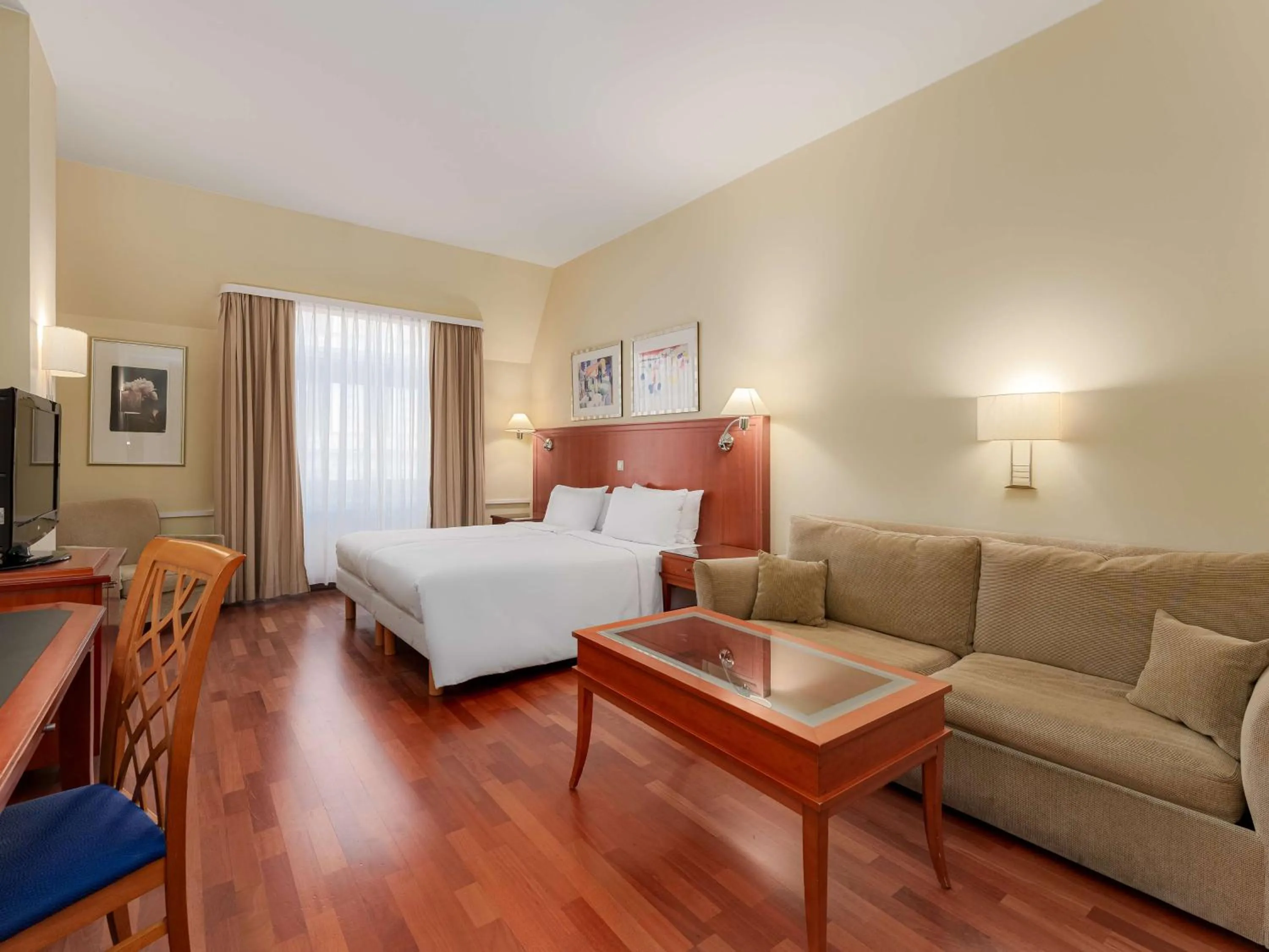 Bedroom, Bed in Radisson Blu Ridzene Hotel, Riga