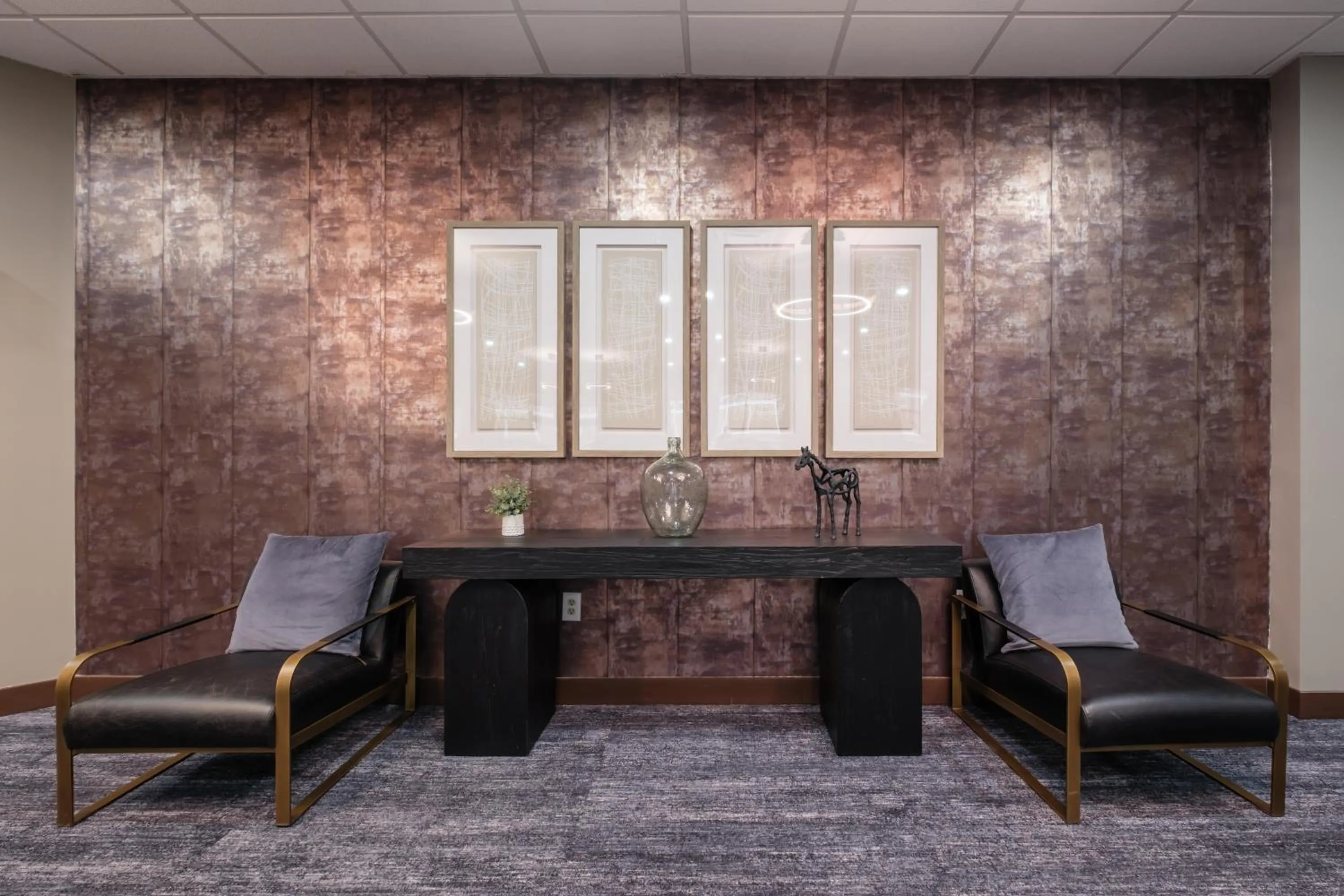 Meeting/conference room in Four Points by Sheraton Louisville Airport