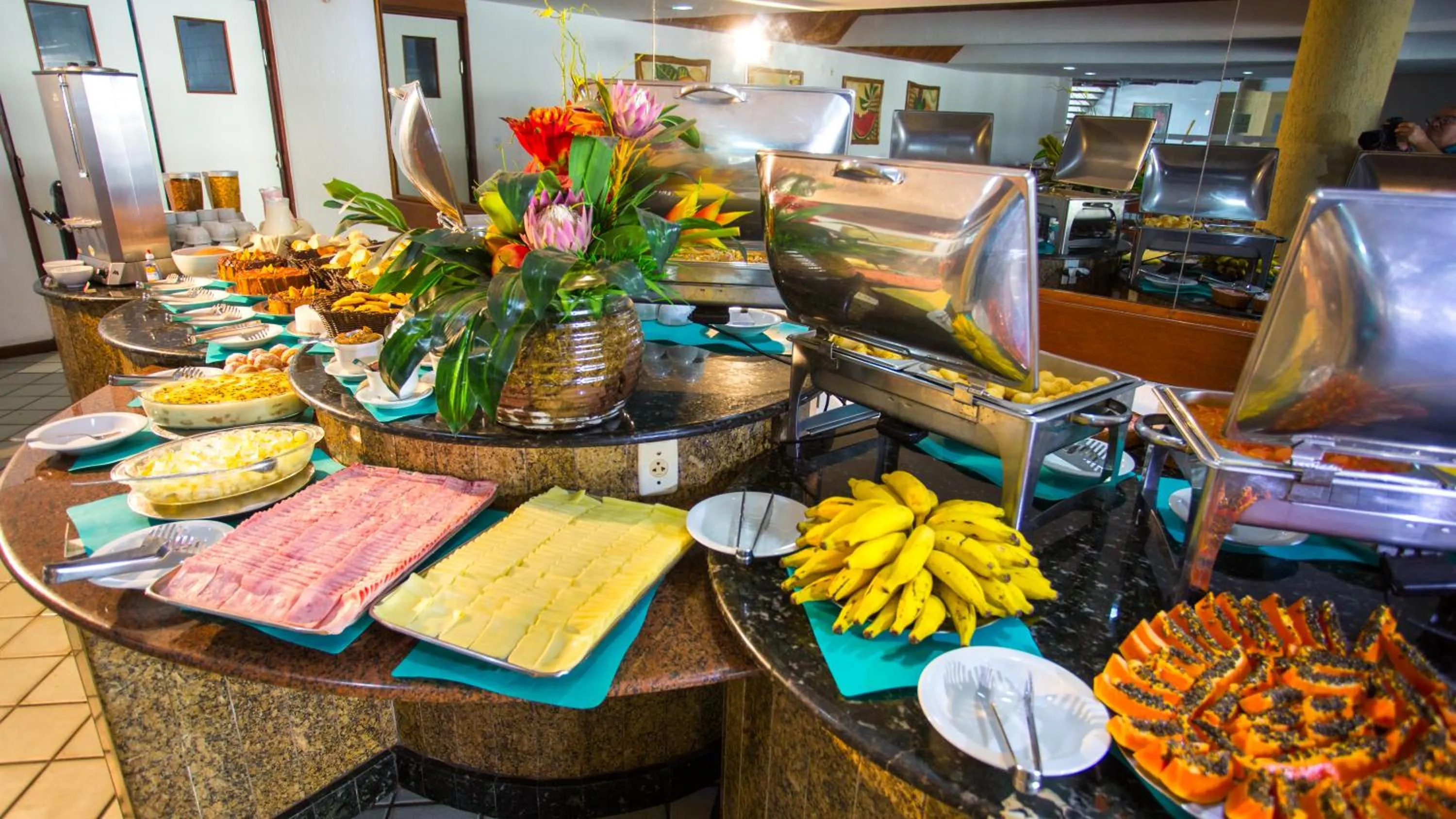 Restaurant/places to eat in Monte Pascoal Praia Hotel