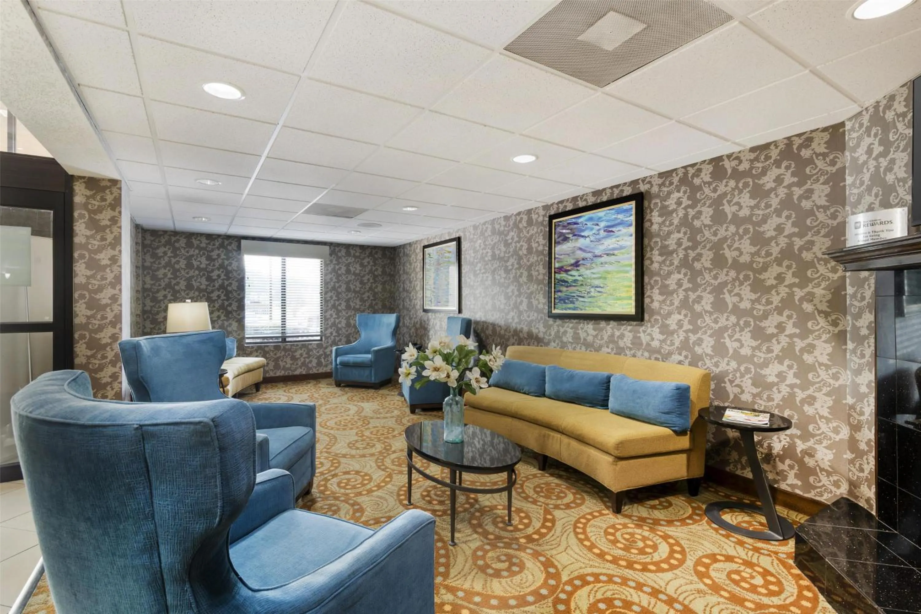 Lobby or reception in Best Western Plus Richmond Hill Inn