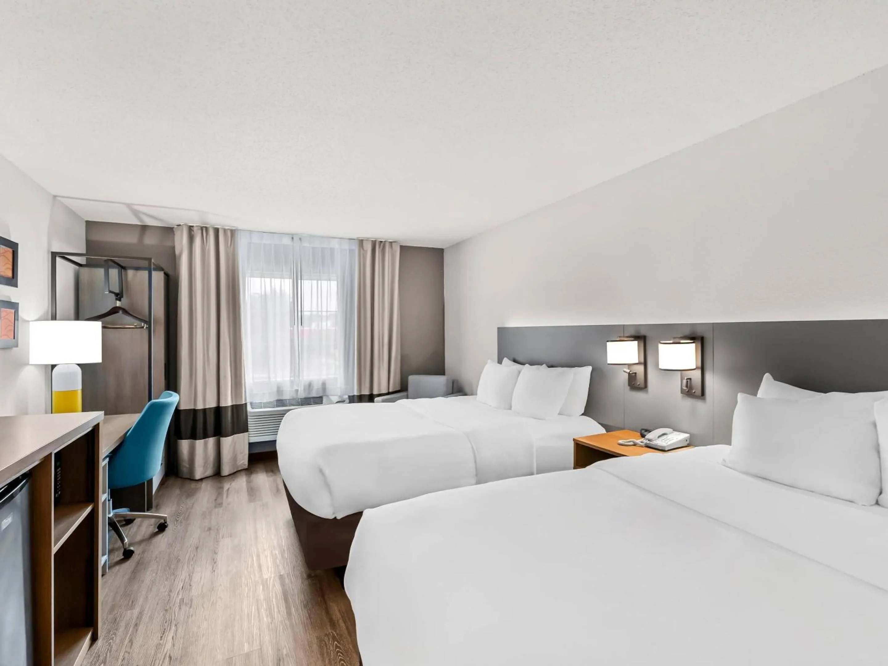 Bedroom, Bed in Comfort Inn & Suites Bellevue - Omaha Offutt AFB