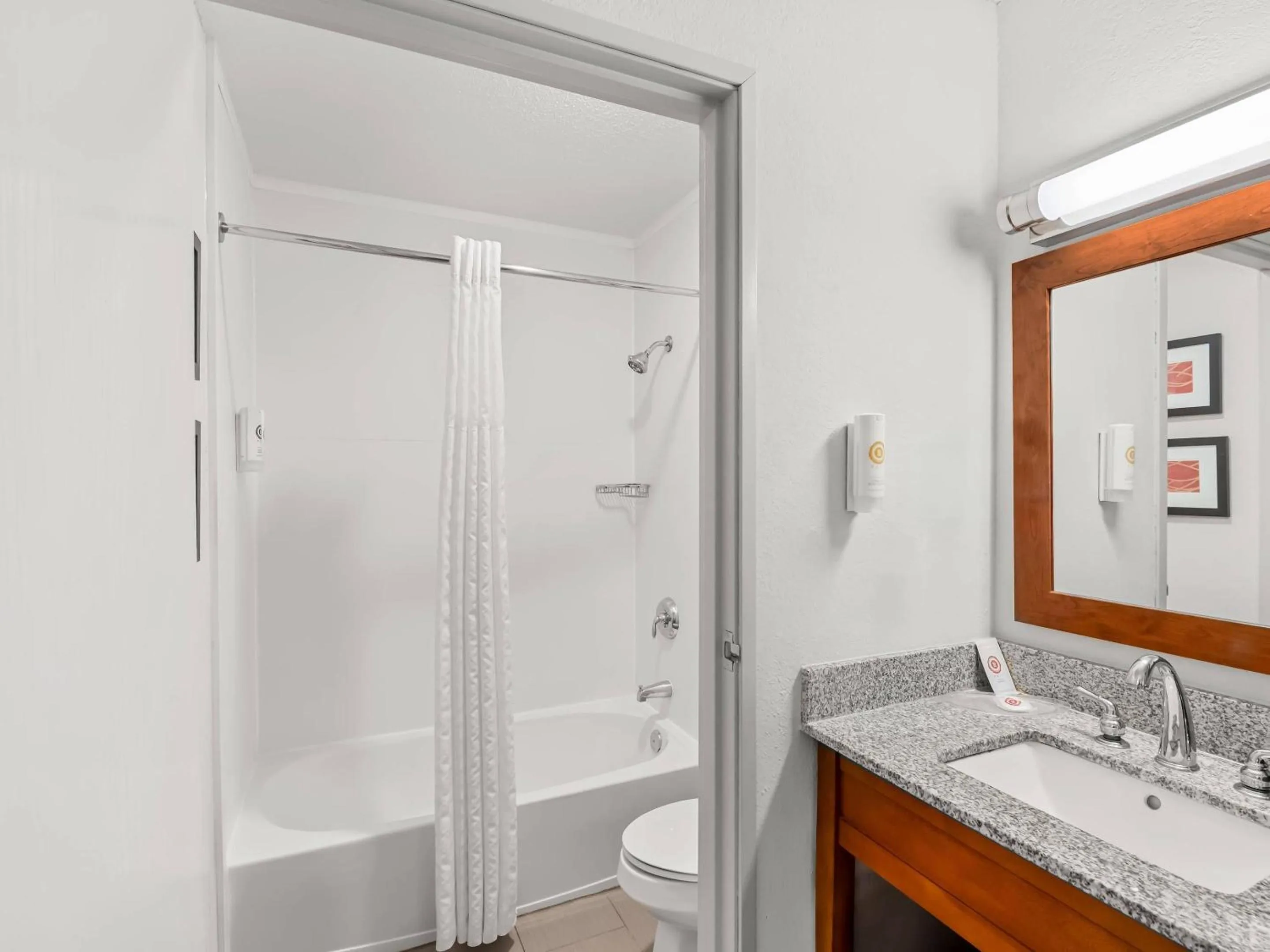 Bedroom in Comfort Inn & Suites Bellevue - Omaha Offutt AFB