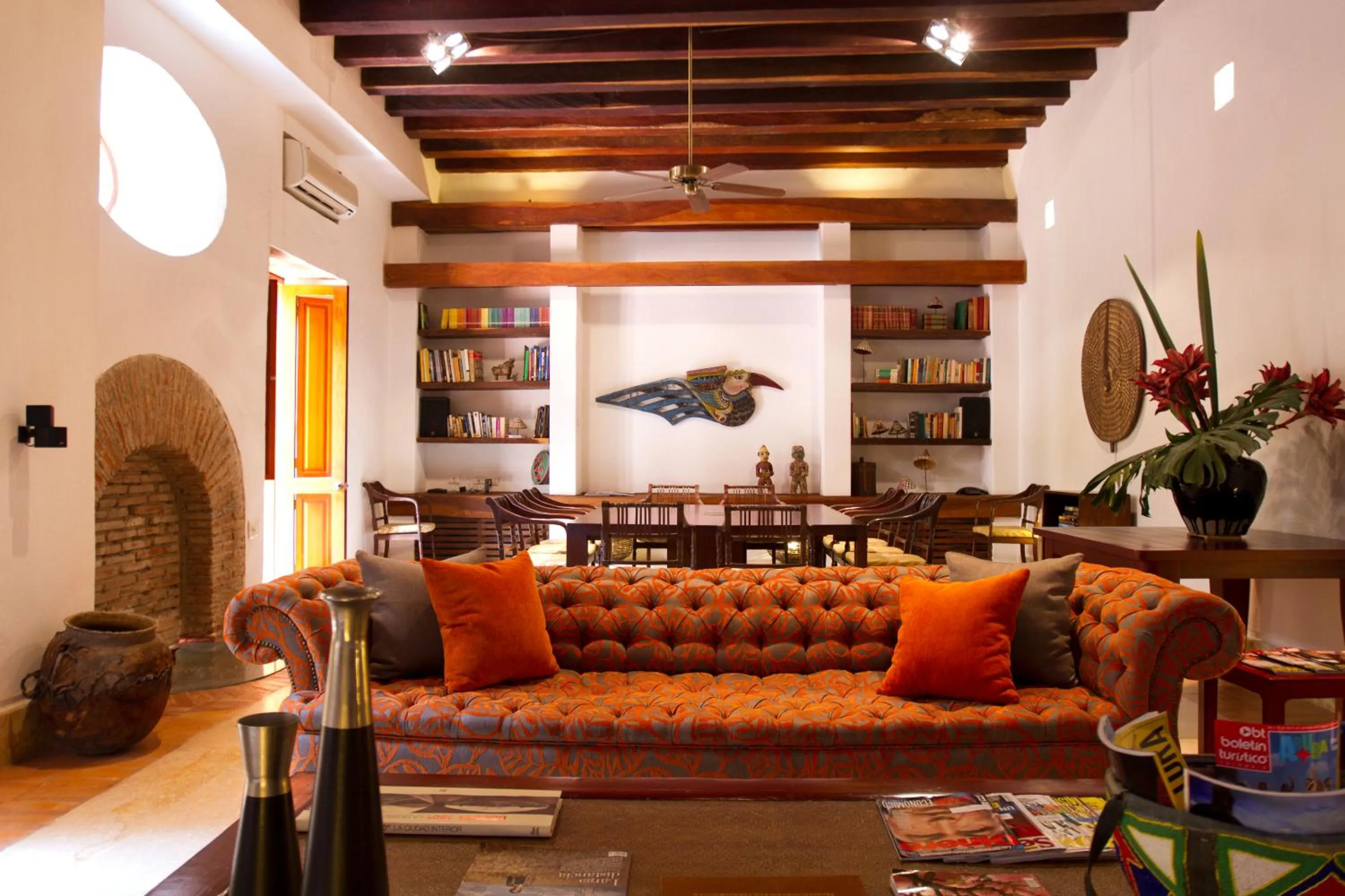 Decorative detail in Hotel Quadrifolio