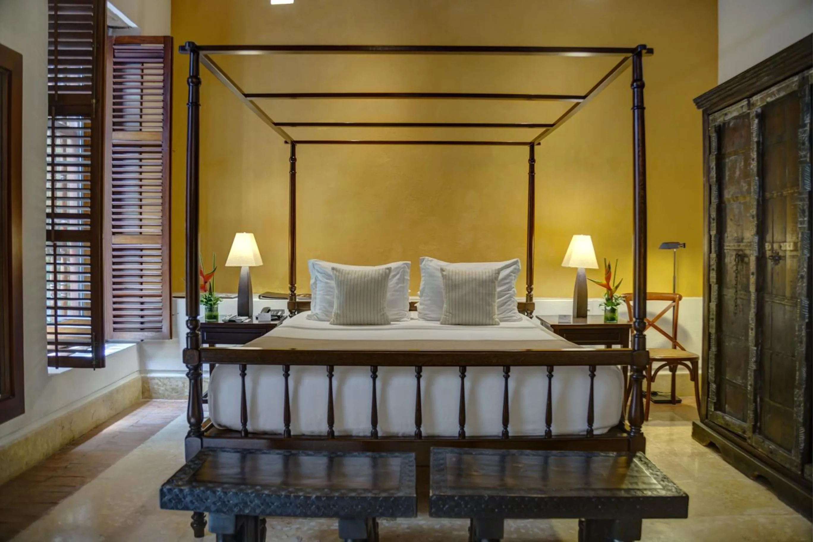 Bed in Hotel Quadrifolio