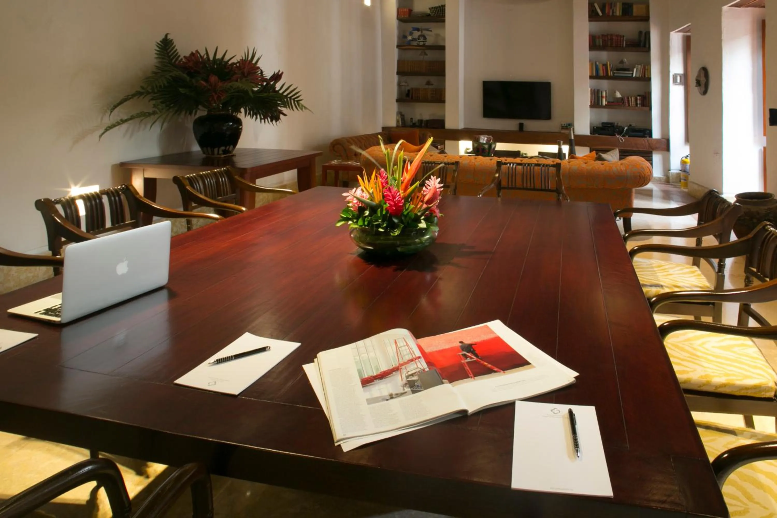 Decorative detail in Hotel Quadrifolio