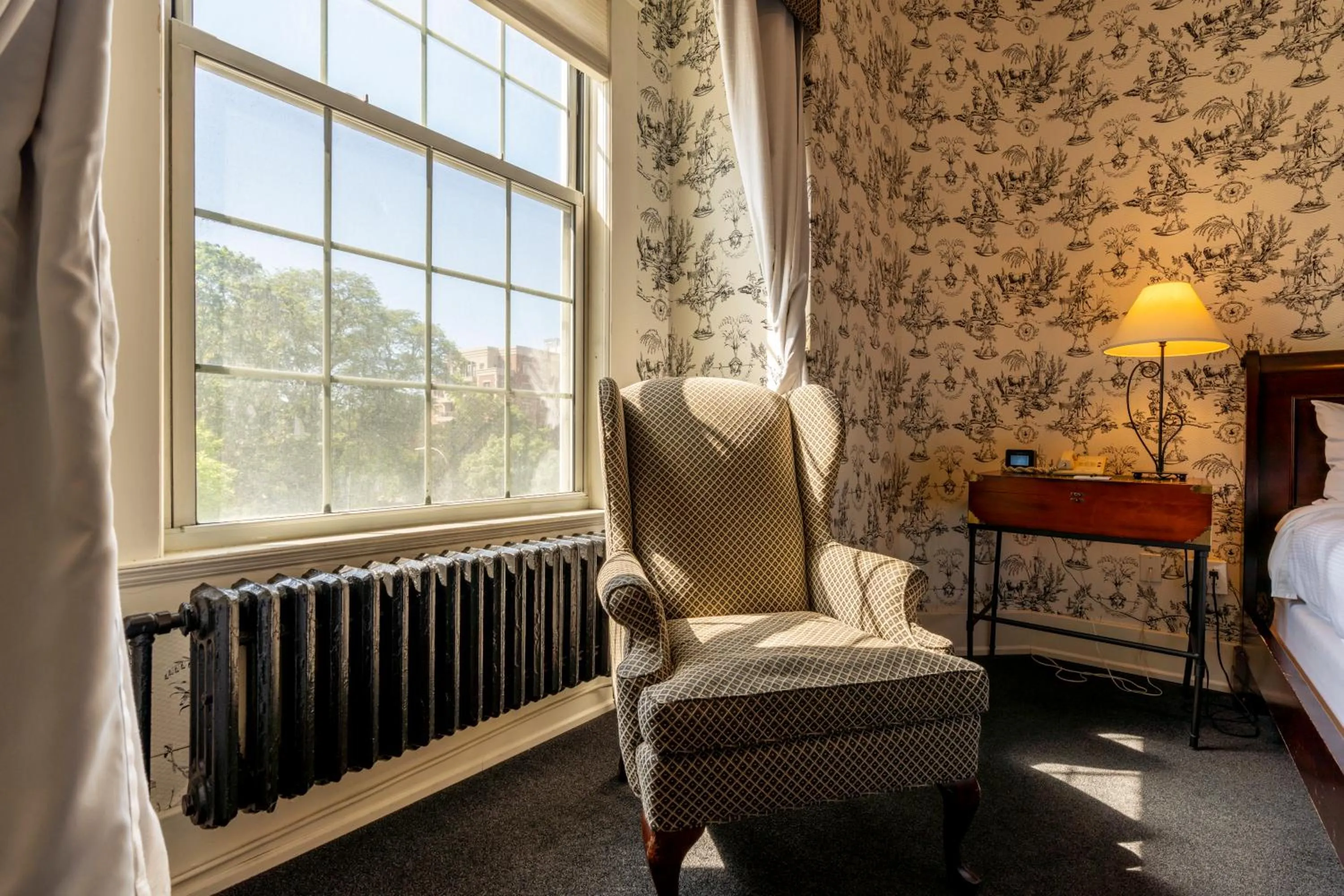 Seating area in Inn on Broadway