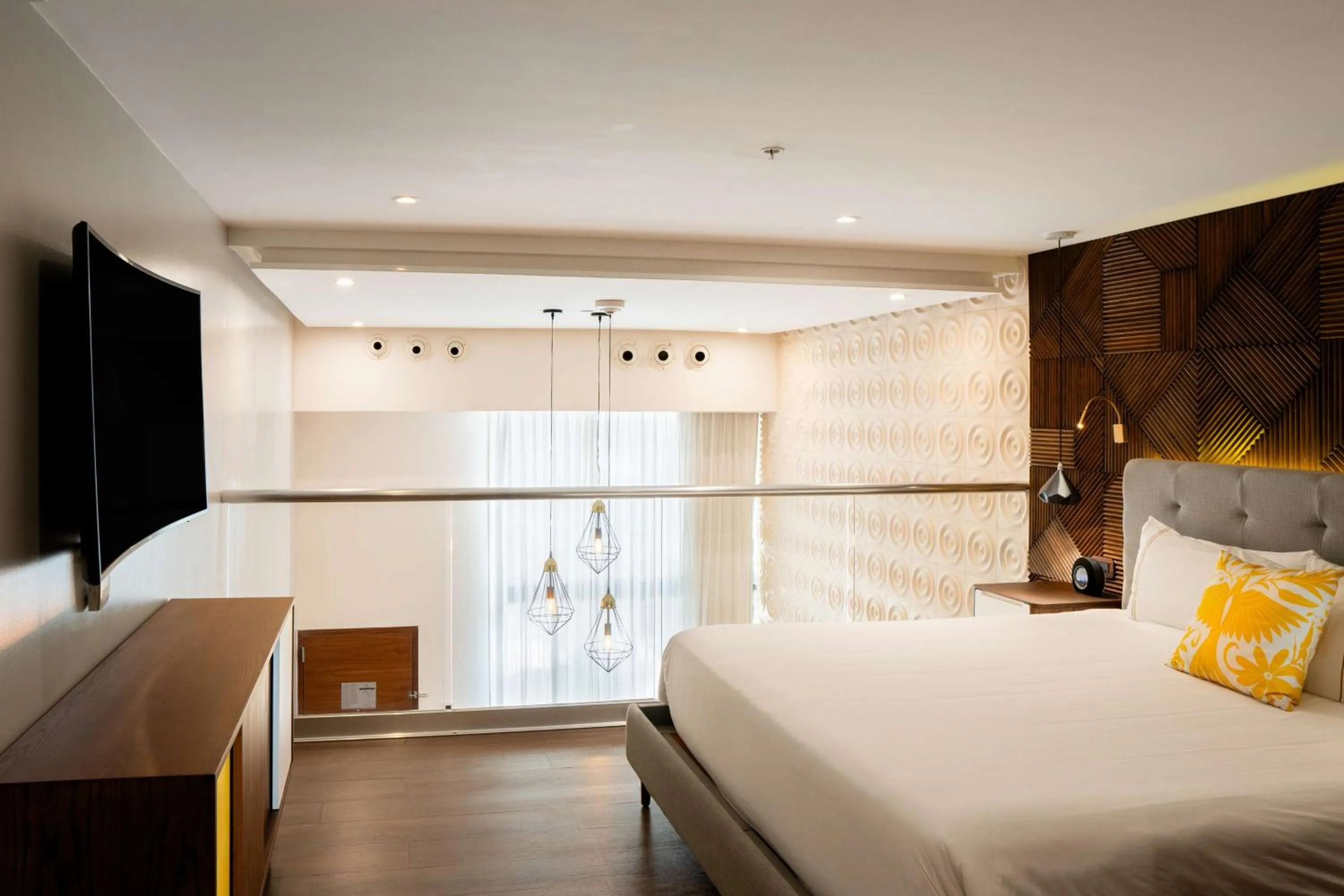 Bed in The Fives Downtown Hotel & Residences, Curio Collection by Hilton