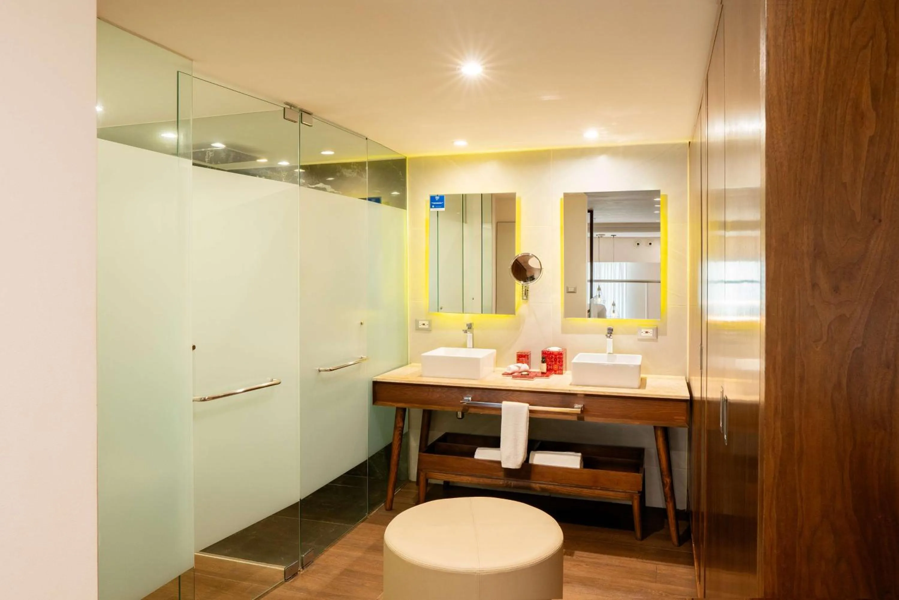 Bathroom in The Fives Downtown Hotel & Residences, Curio Collection by Hilton