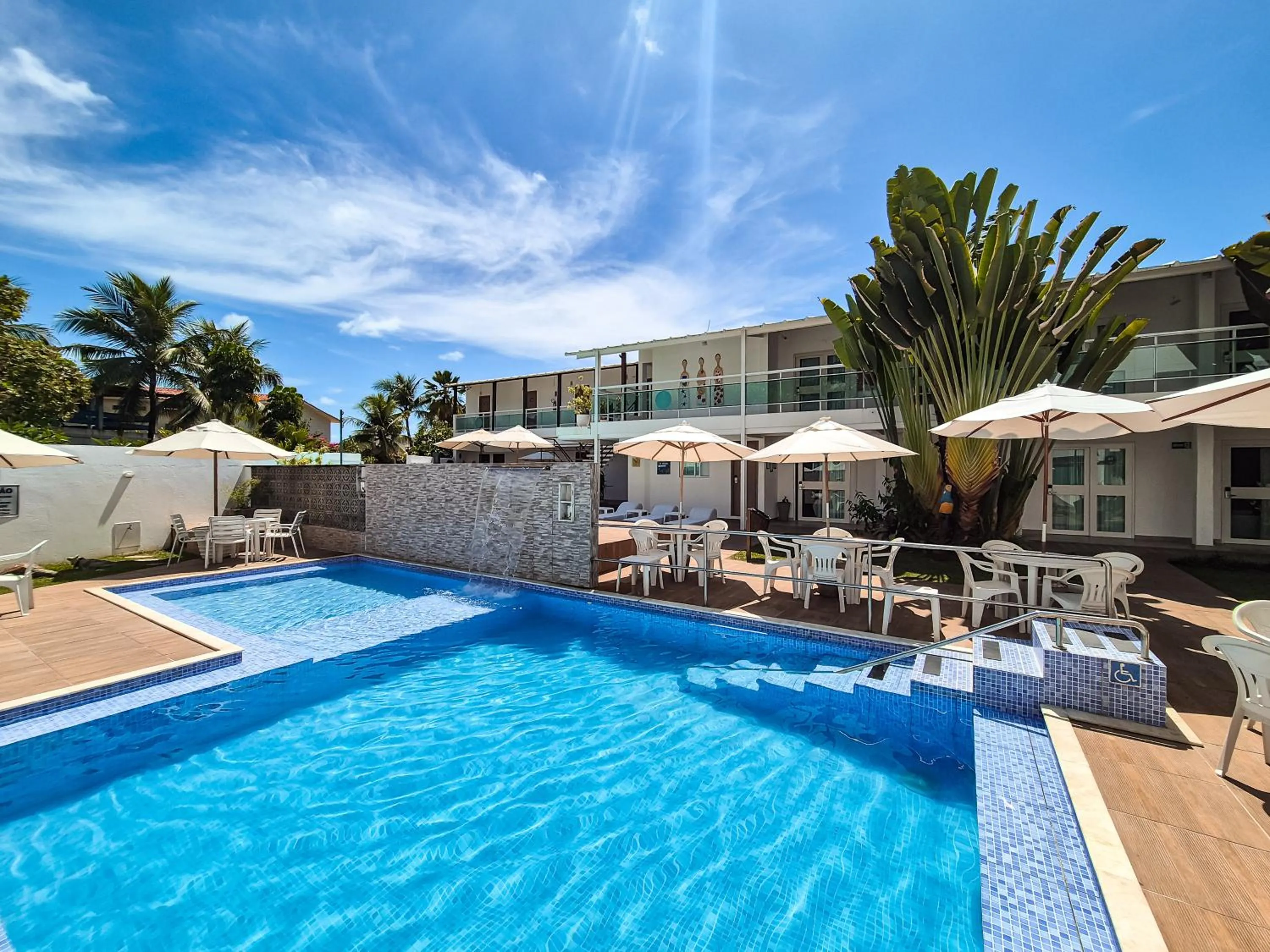 Swimming pool in Hotel Vivenda dos Corais