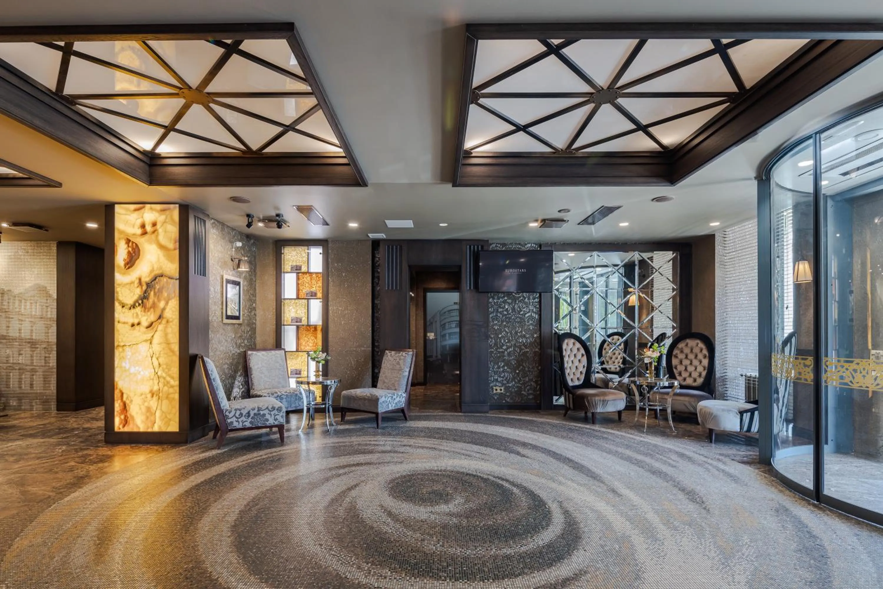 Seating area in Eurostars Metropole