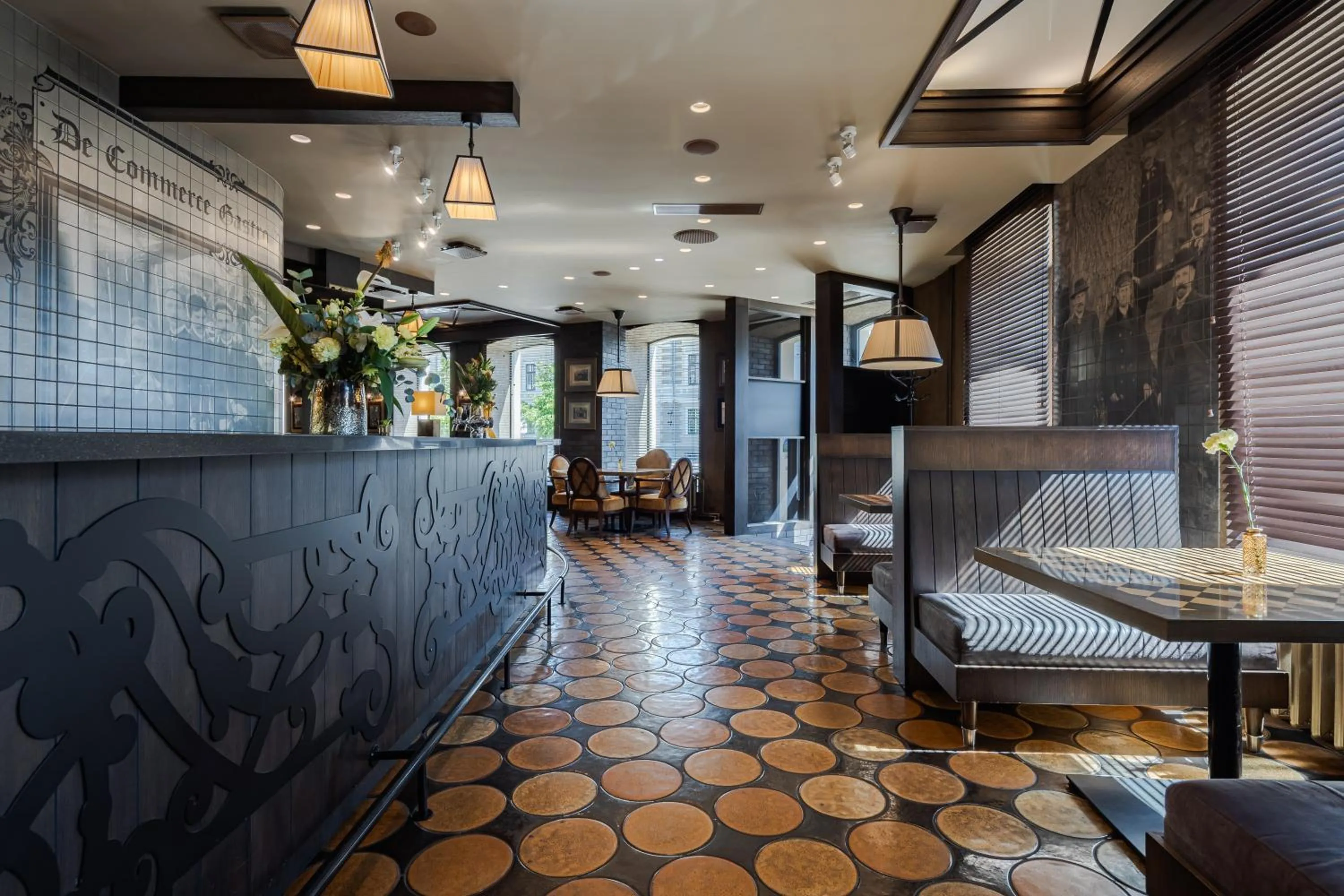 Restaurant/places to eat in Eurostars Metropole