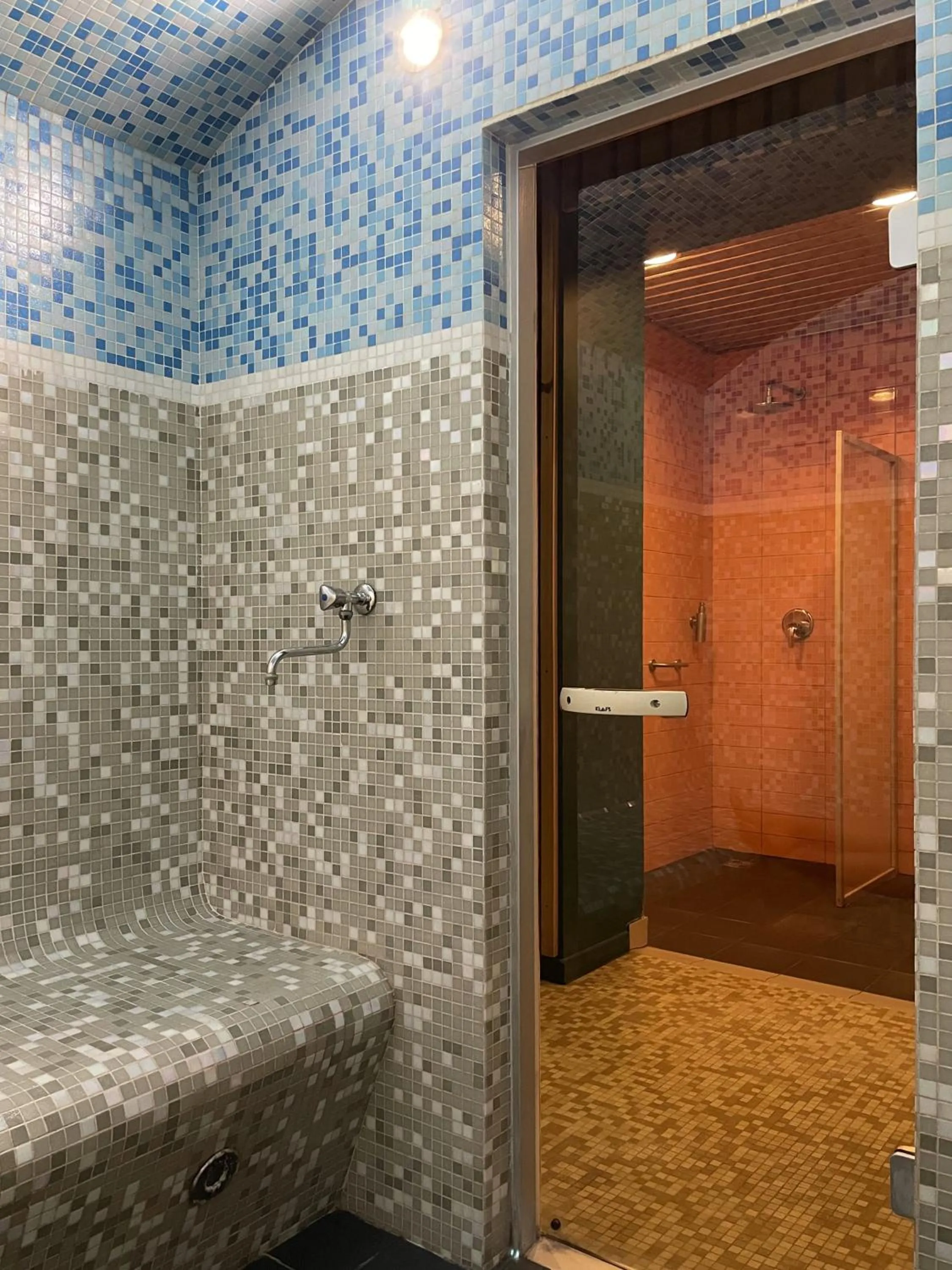 Steam room in Amber Sea Hotel & SPA