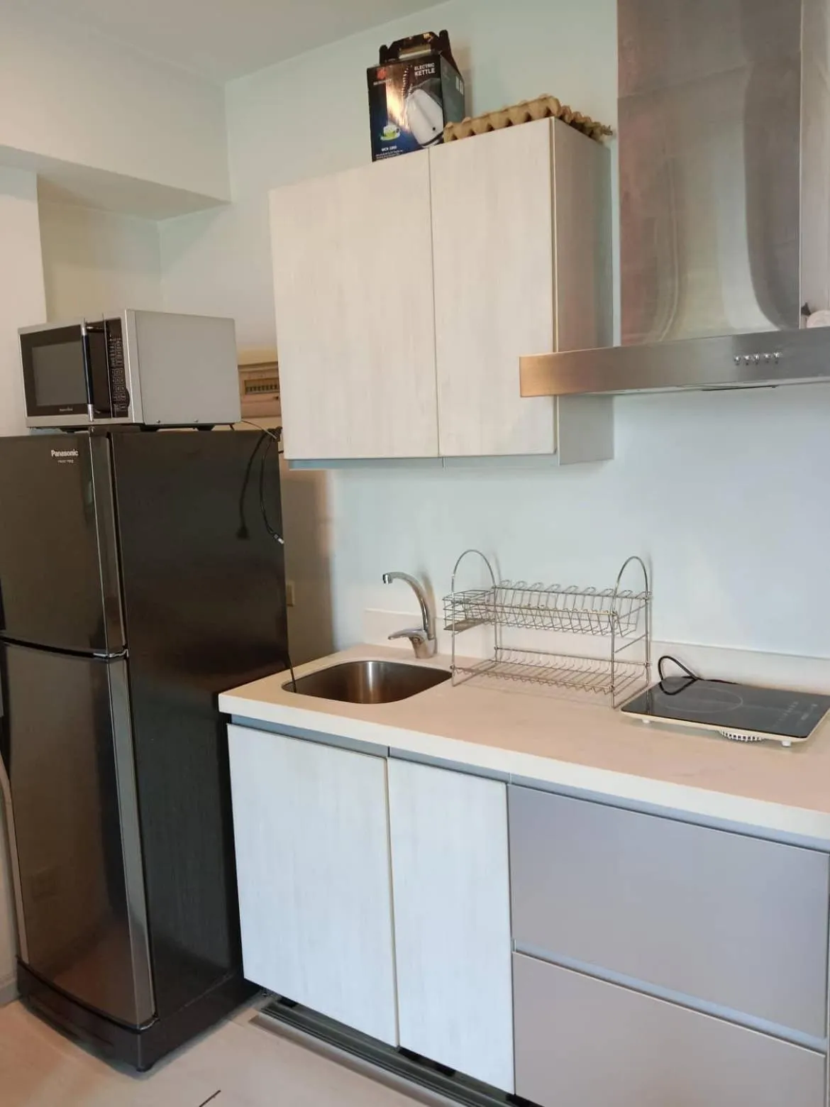 Azure Residences by Van Florendo