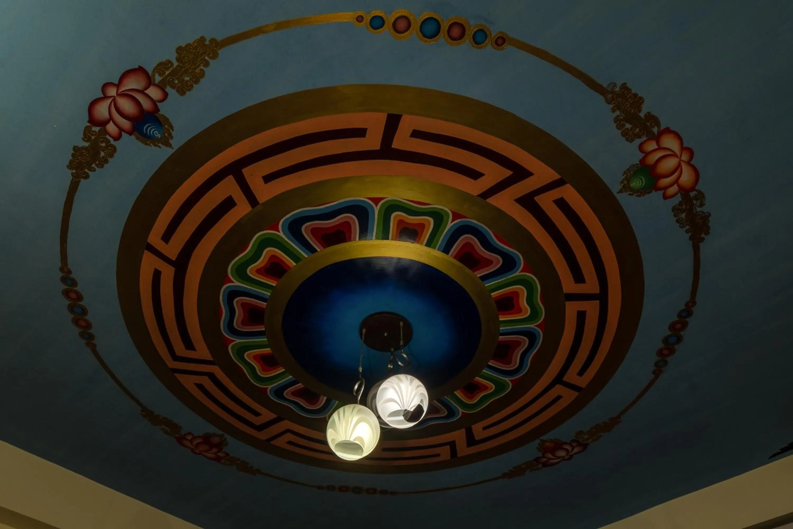 Decorative detail in Magellan's The Grand Lachen