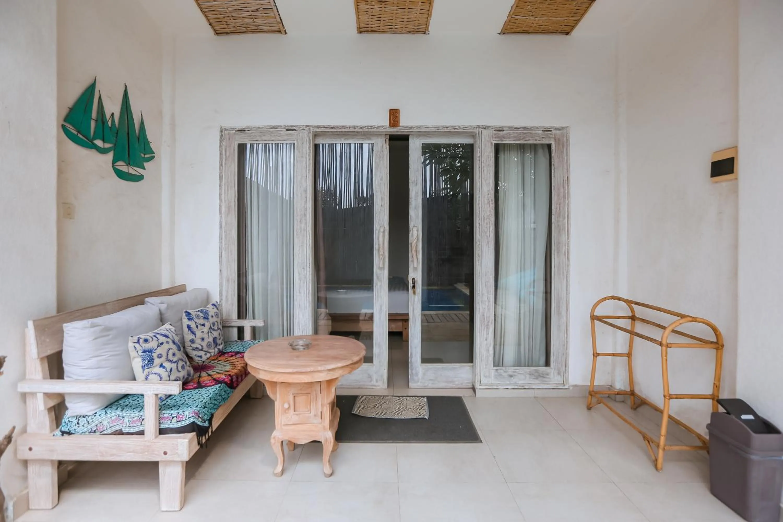 The 5 Brothers Hotel