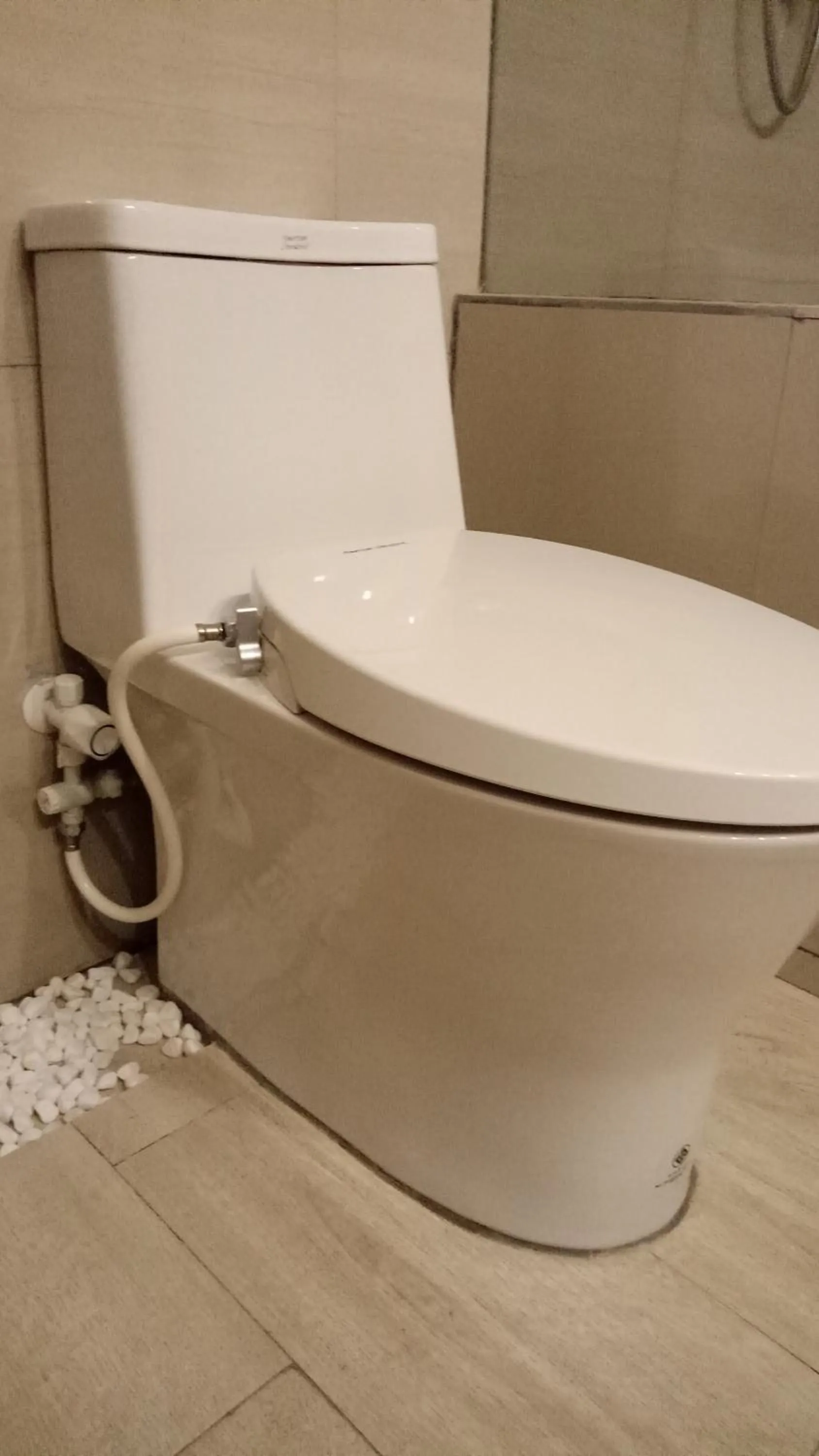 The 5 Brothers Hotel