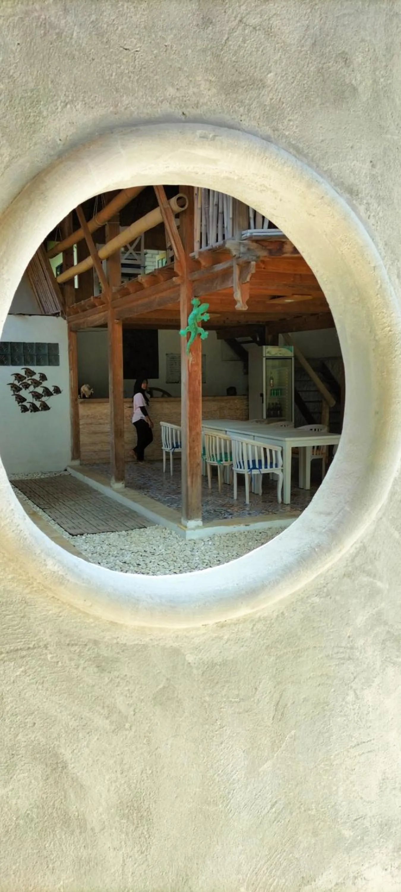 The 5 Brothers Hotel