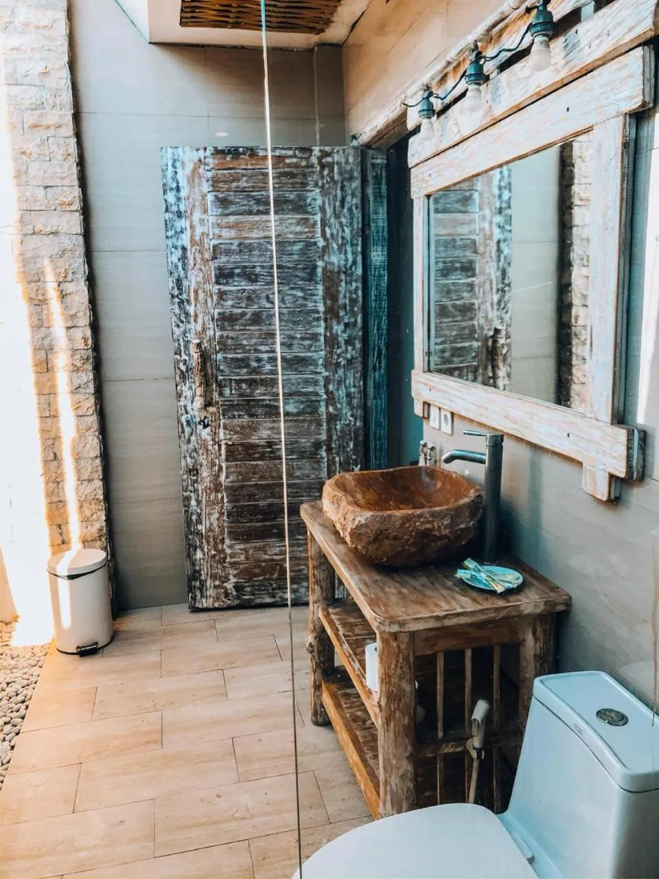 Massage in The 5 Brothers Hotel