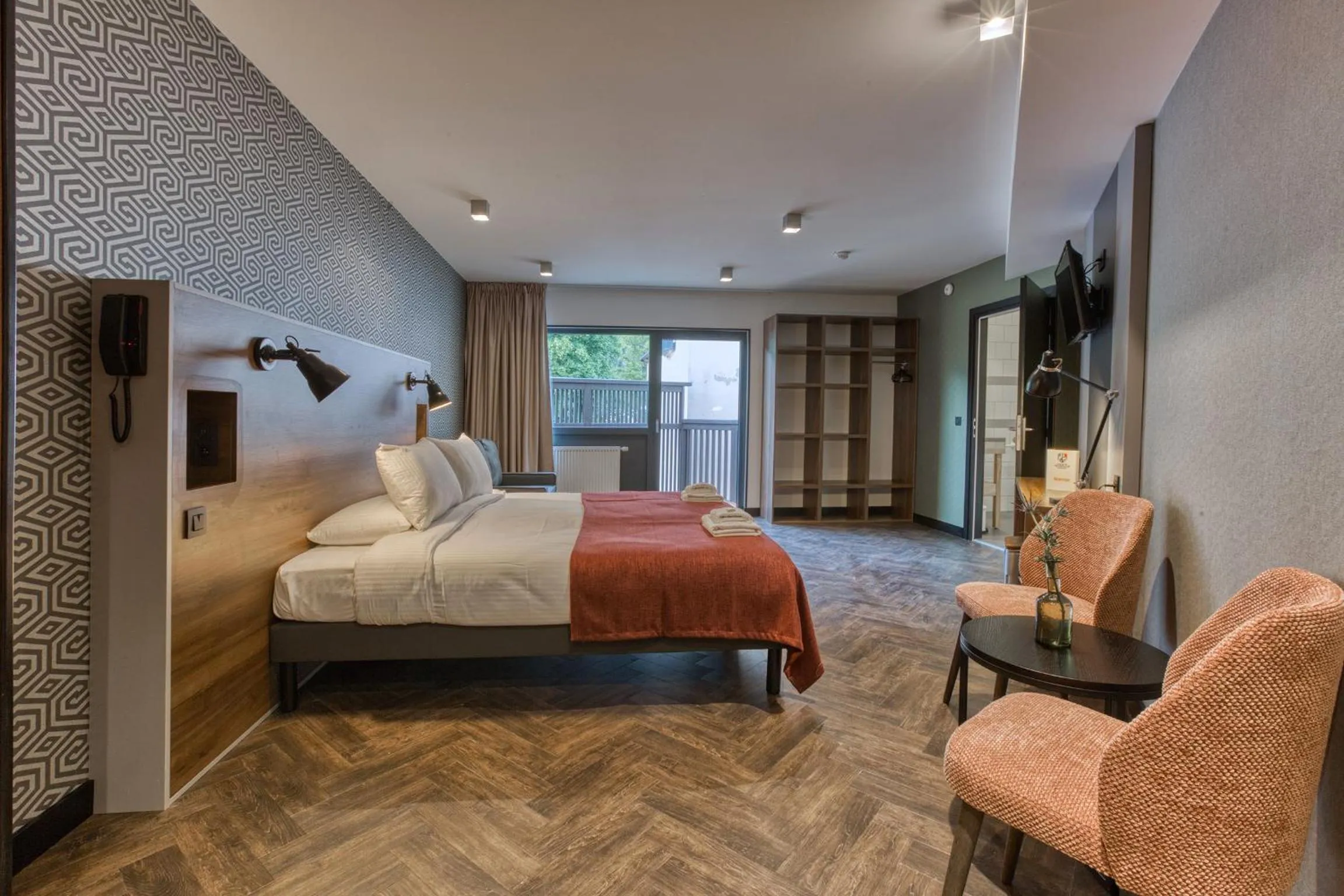 Photo of the whole room, Bed in Pointe Isabelle