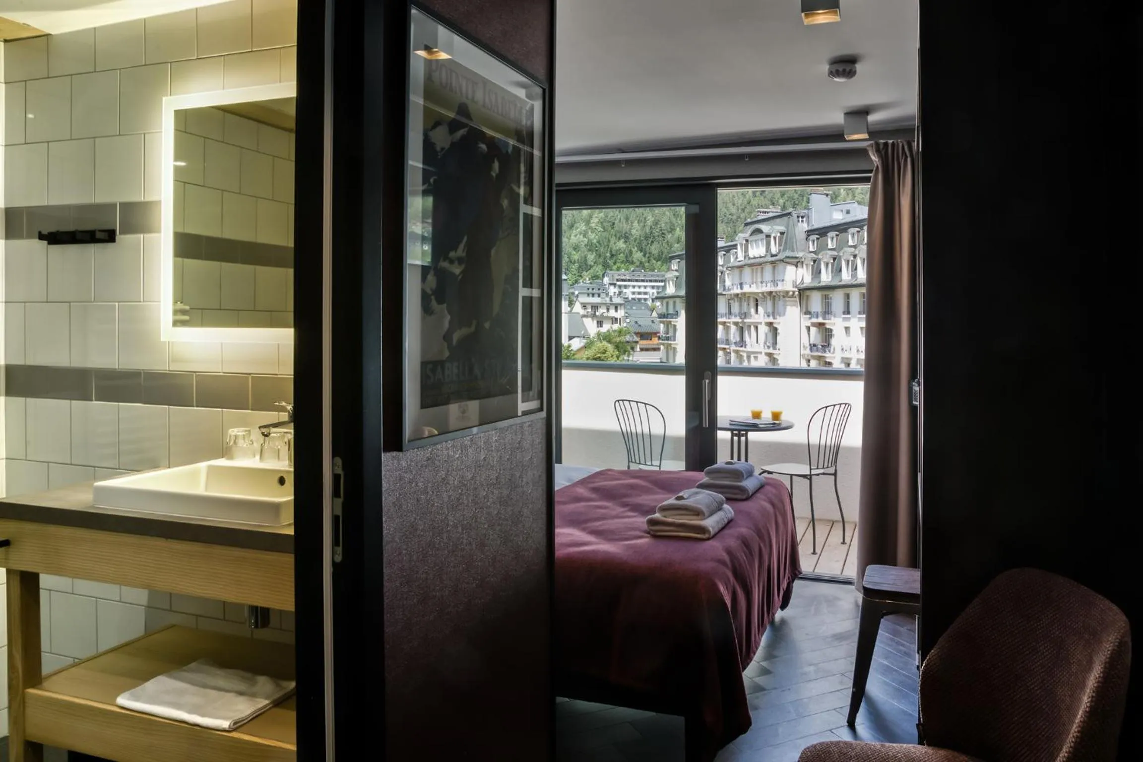 Bedroom, Bed in Pointe Isabelle