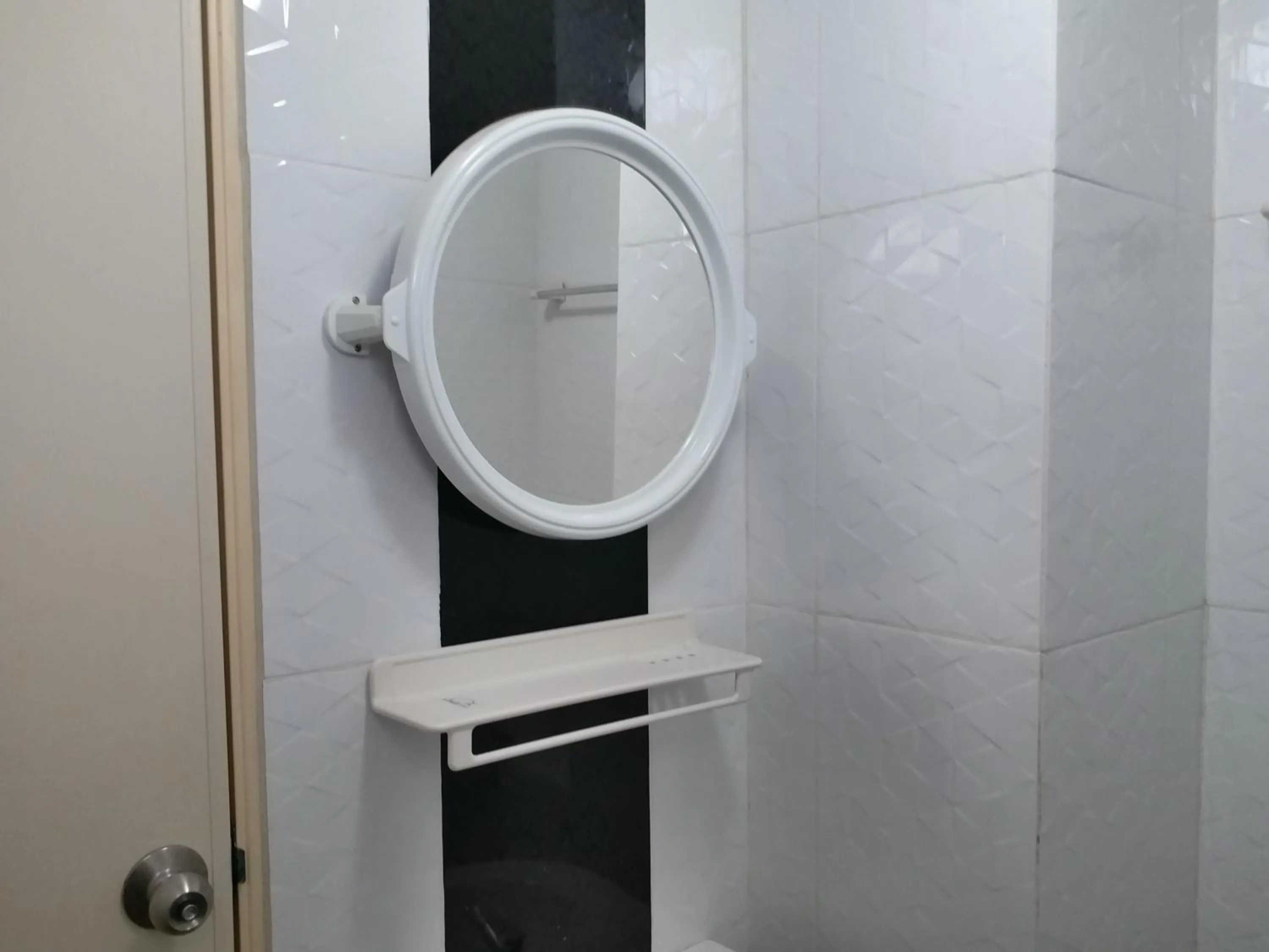 Bathroom in TongPrasit Place