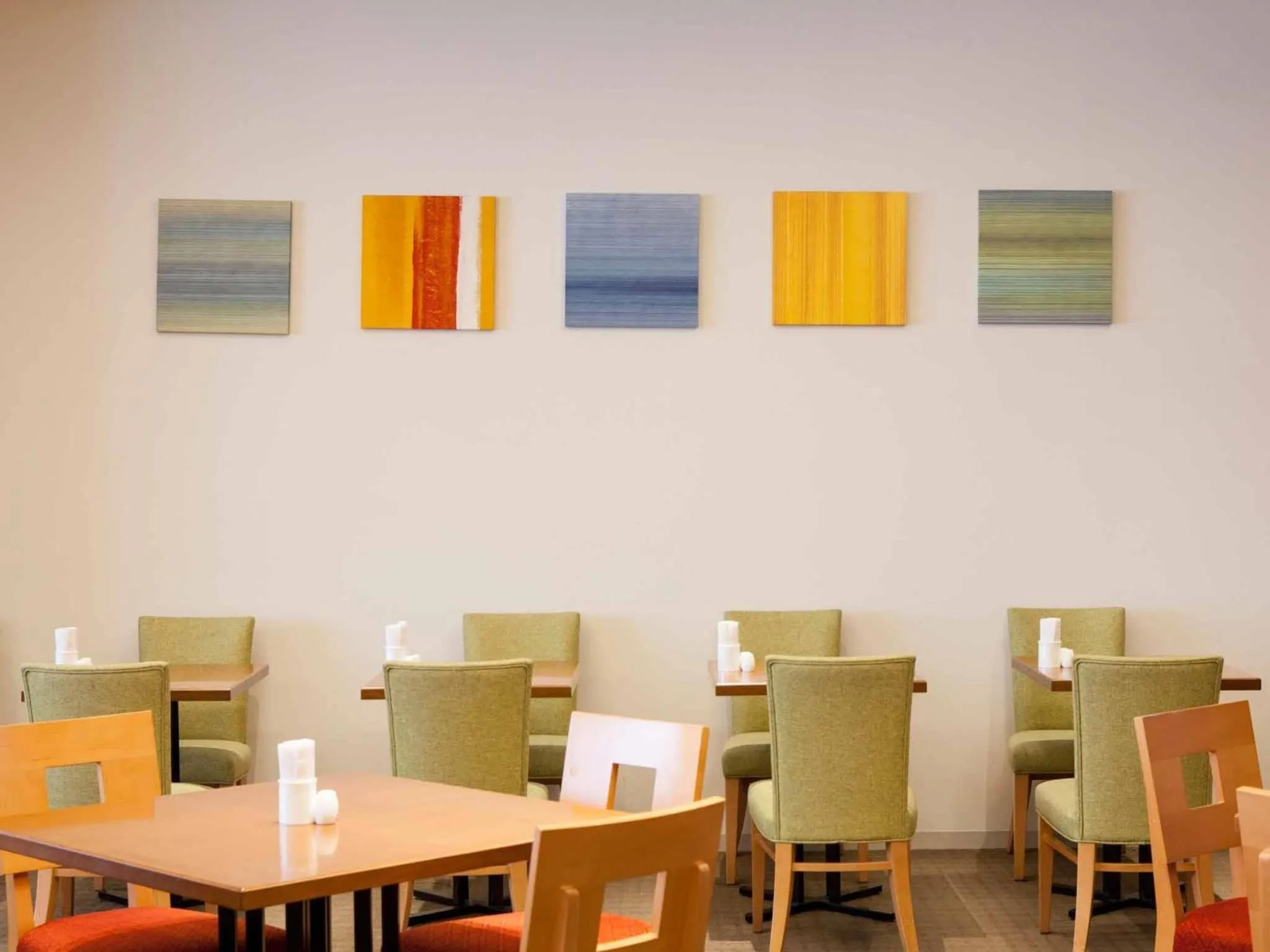 Restaurant/places to eat in Ibis Styles Sapporo