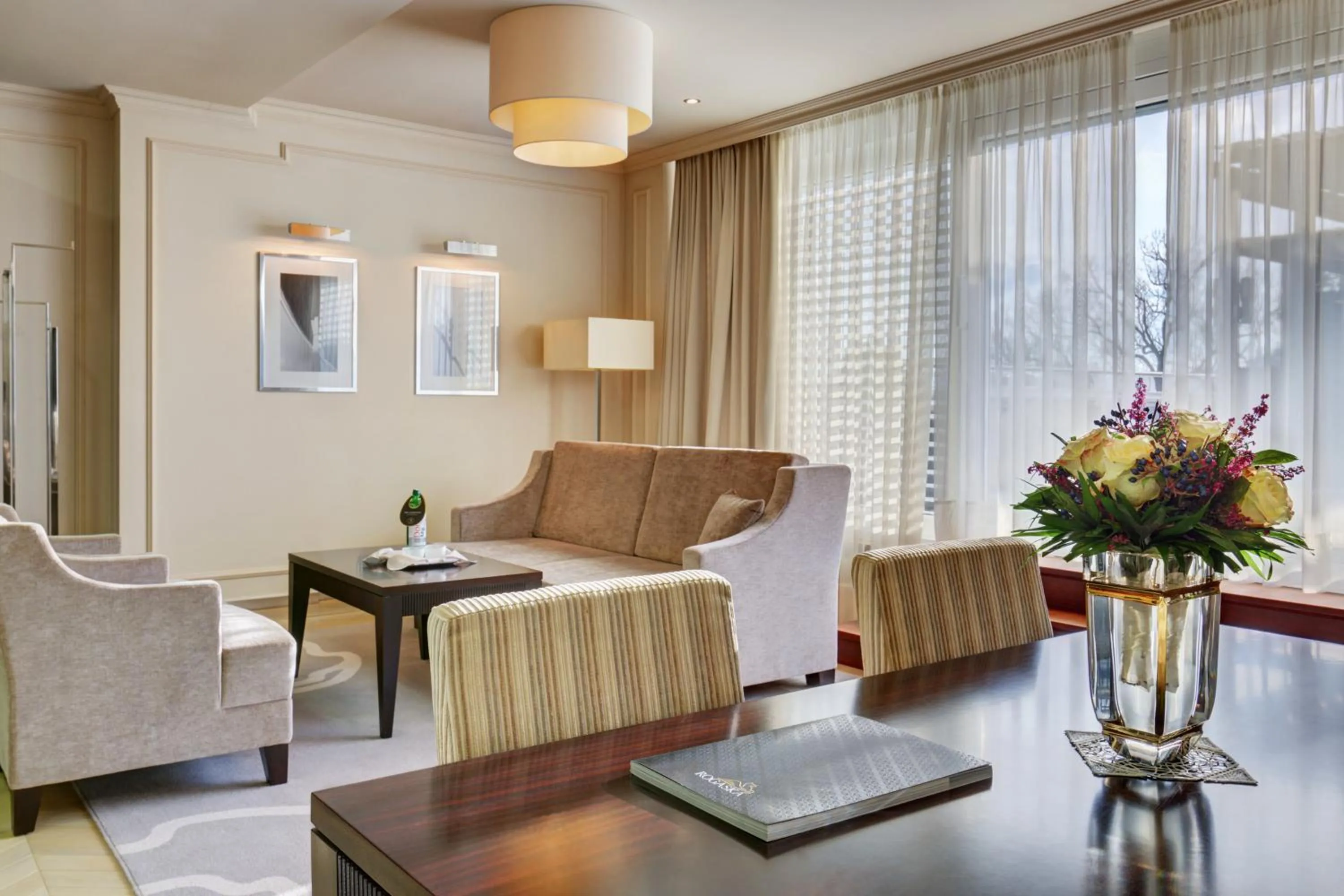 Seating area in Hotel Aleksander Medical & SPA