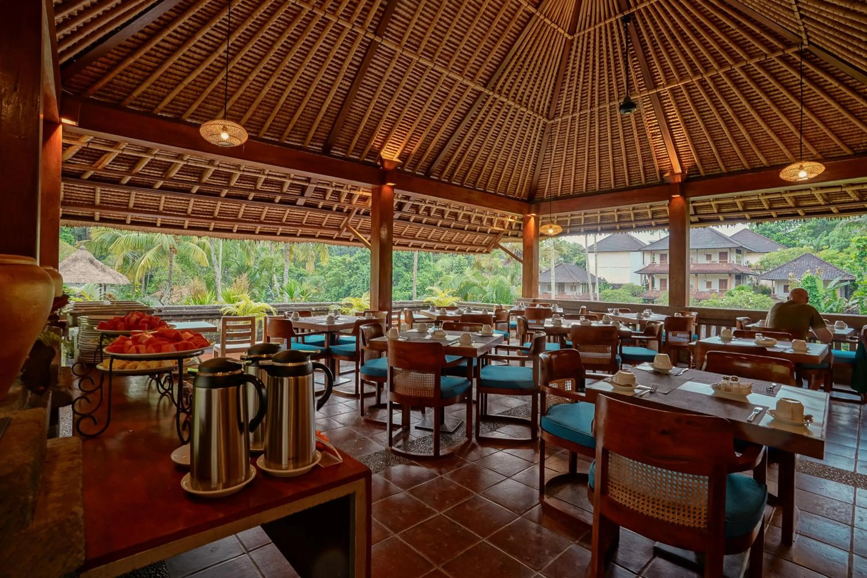 Restaurant/places to eat in Pertiwi Resort & Spa