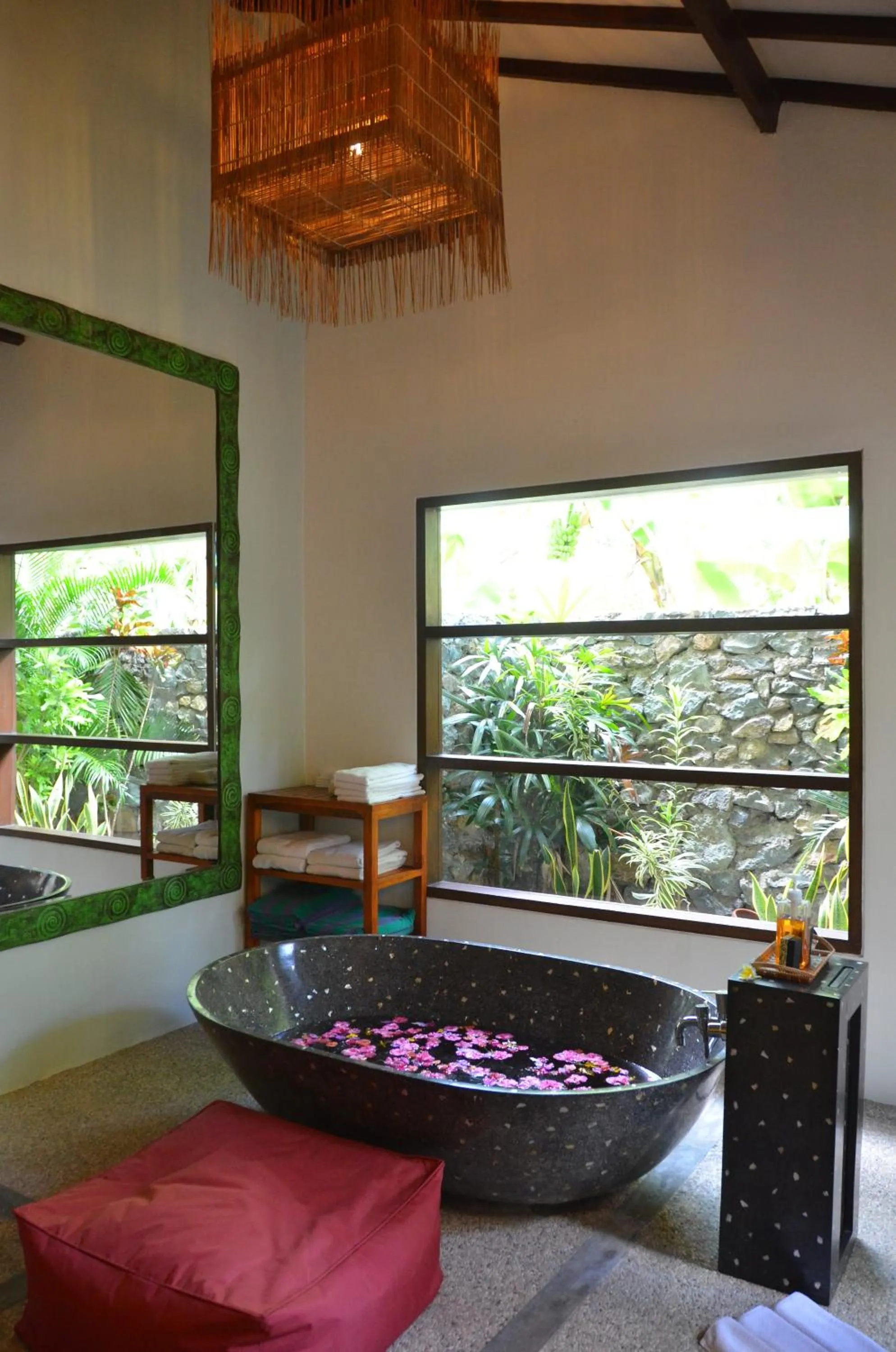 Bathroom in Cocotinos Sekotong Lombok