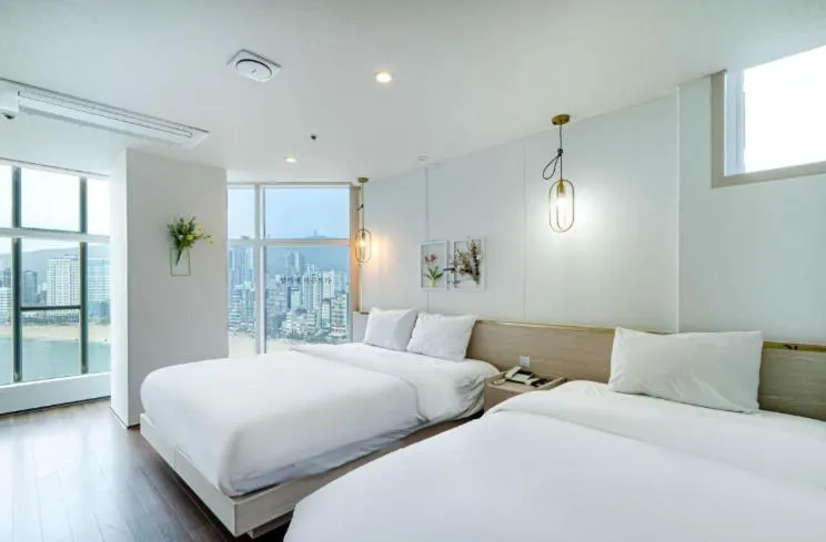 Bed in Gwangalli Hotel primavera in Busan