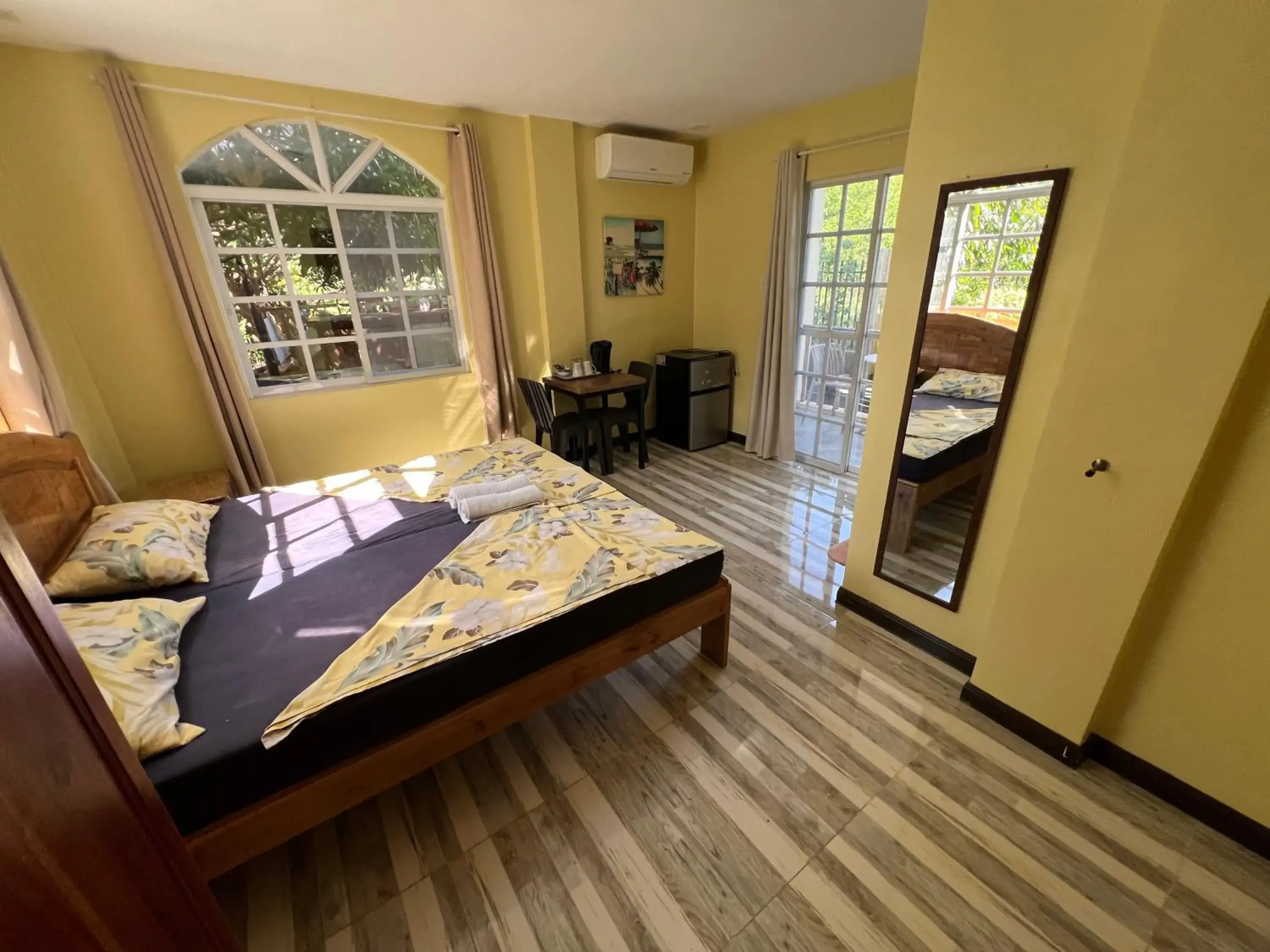 Double Room with Balcony and Sea View - single occupancy in Guesthouse Sondol Double Room with Balcony and Sea View - single occupancy in Guesthouse Sondol