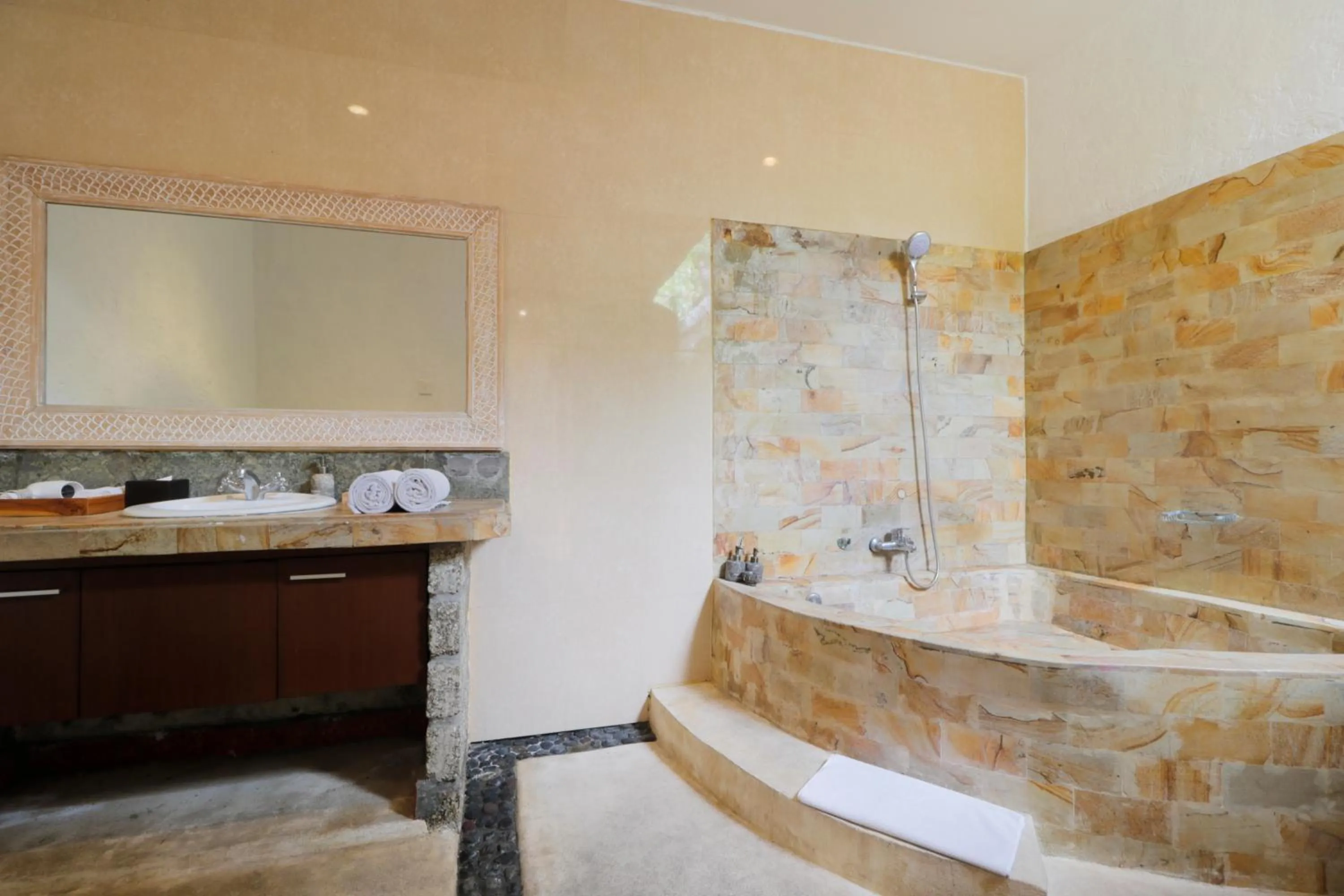 Bathroom in Singgah Villas Seminyak