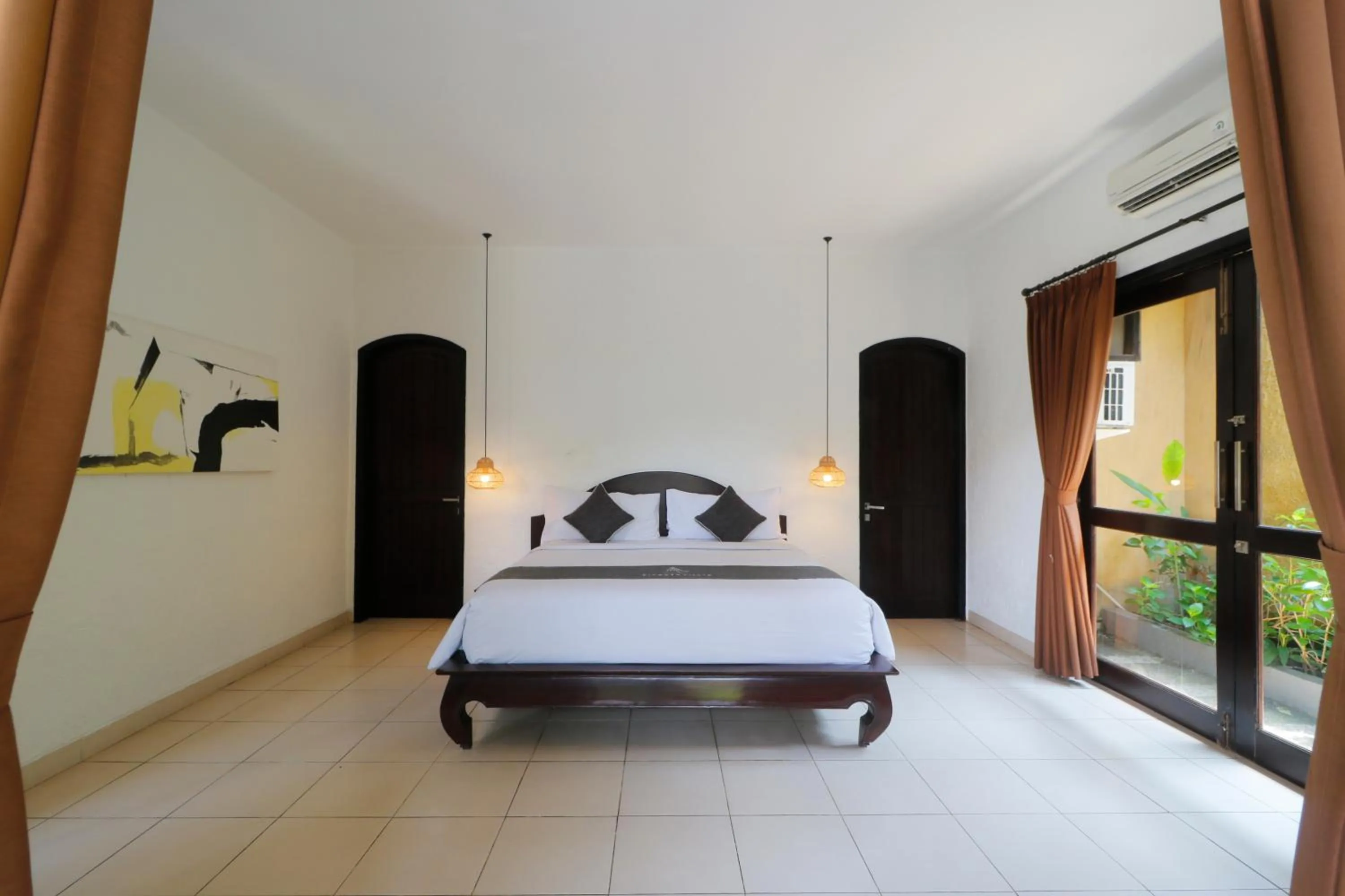 Bed in Singgah Villas Seminyak
