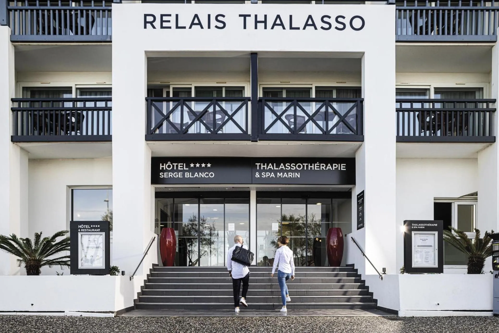 Property building in Hôtel Serge Blanco - Relais Thalasso & Spa