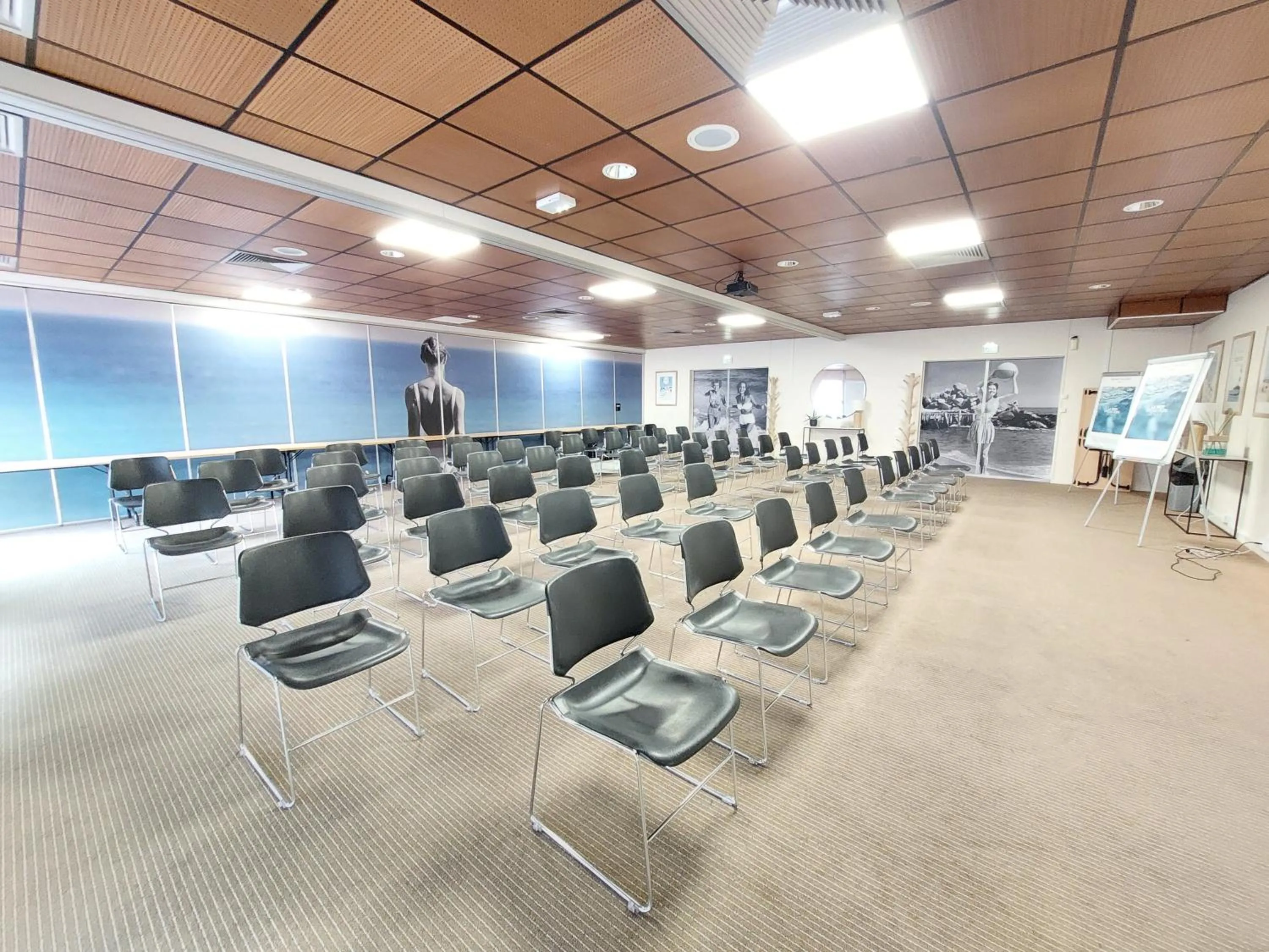 Meeting/conference room in Hôtel Serge Blanco - Relais Thalasso & Spa