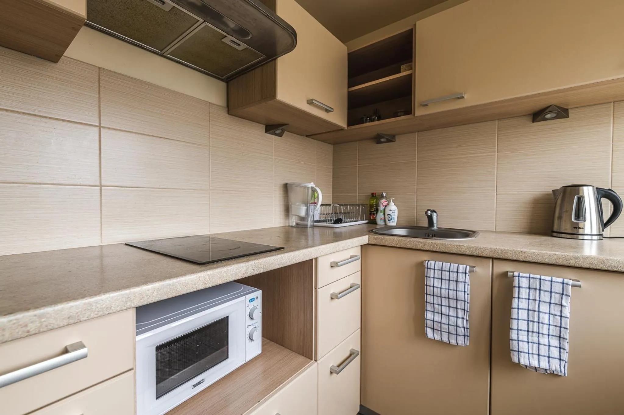 Coffee/tea facilities in Liva Hotel