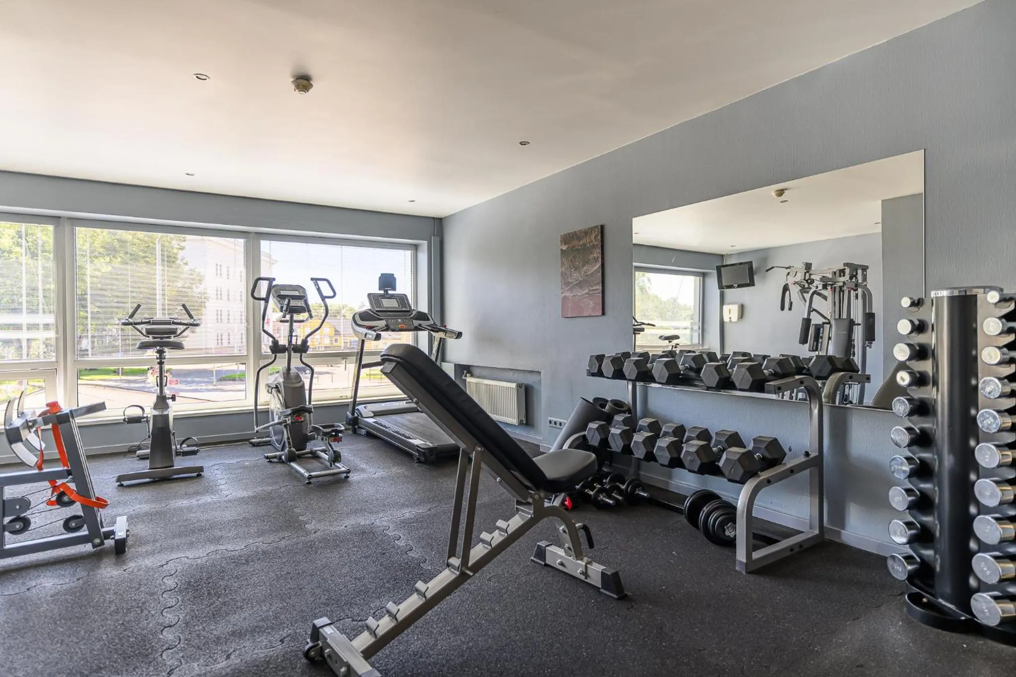 Fitness centre/facilities in Liva Hotel