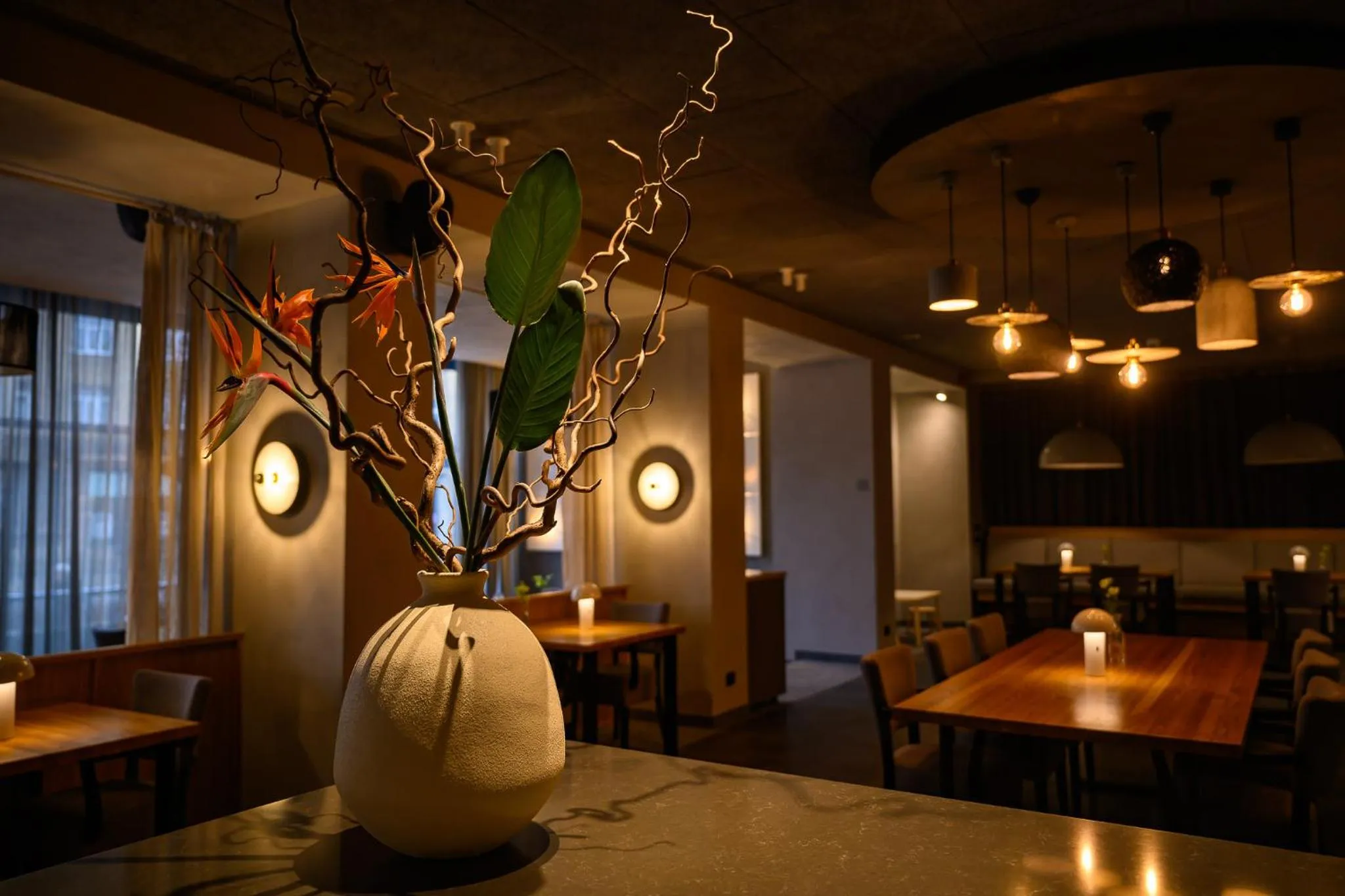 Restaurant/places to eat in Liva Hotel