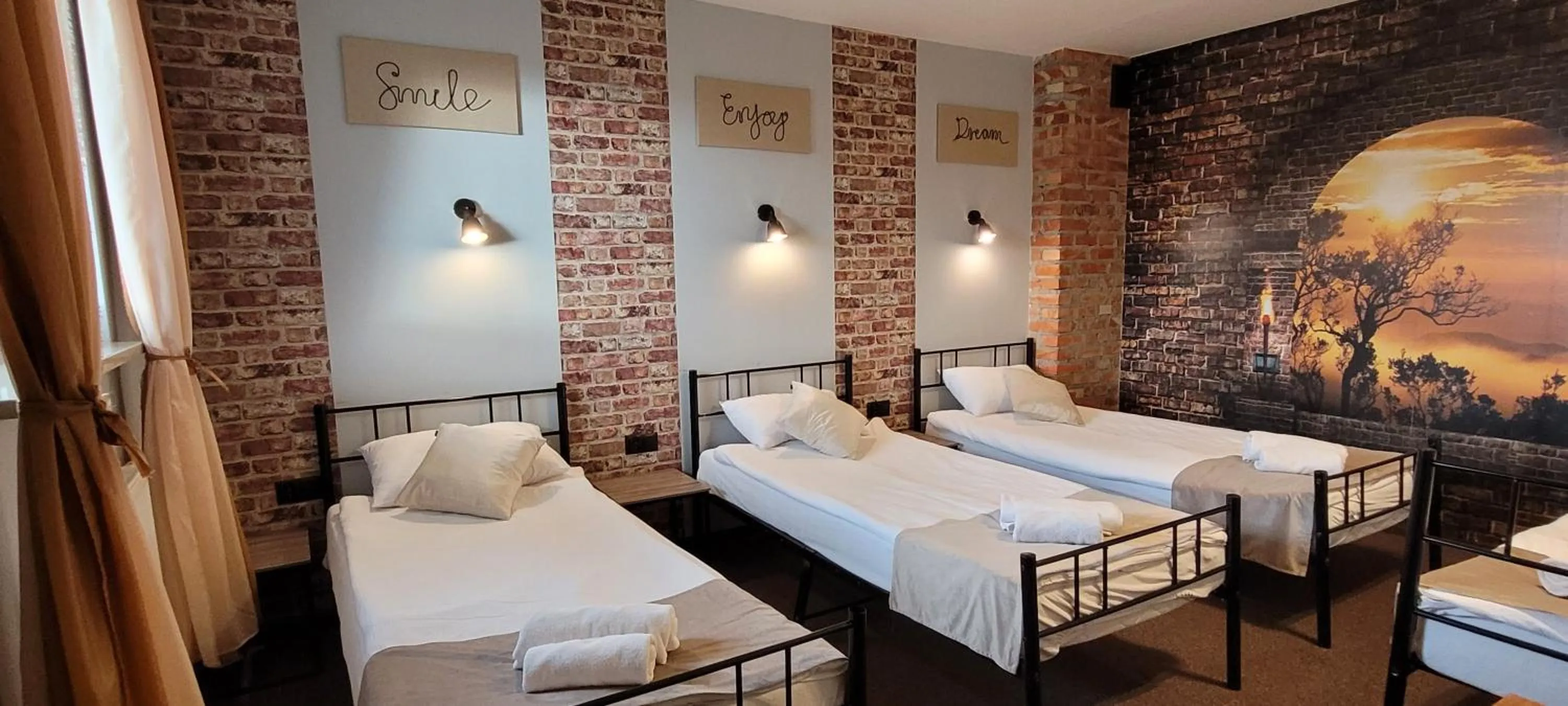 Photo of the whole room in Hotel TIREST