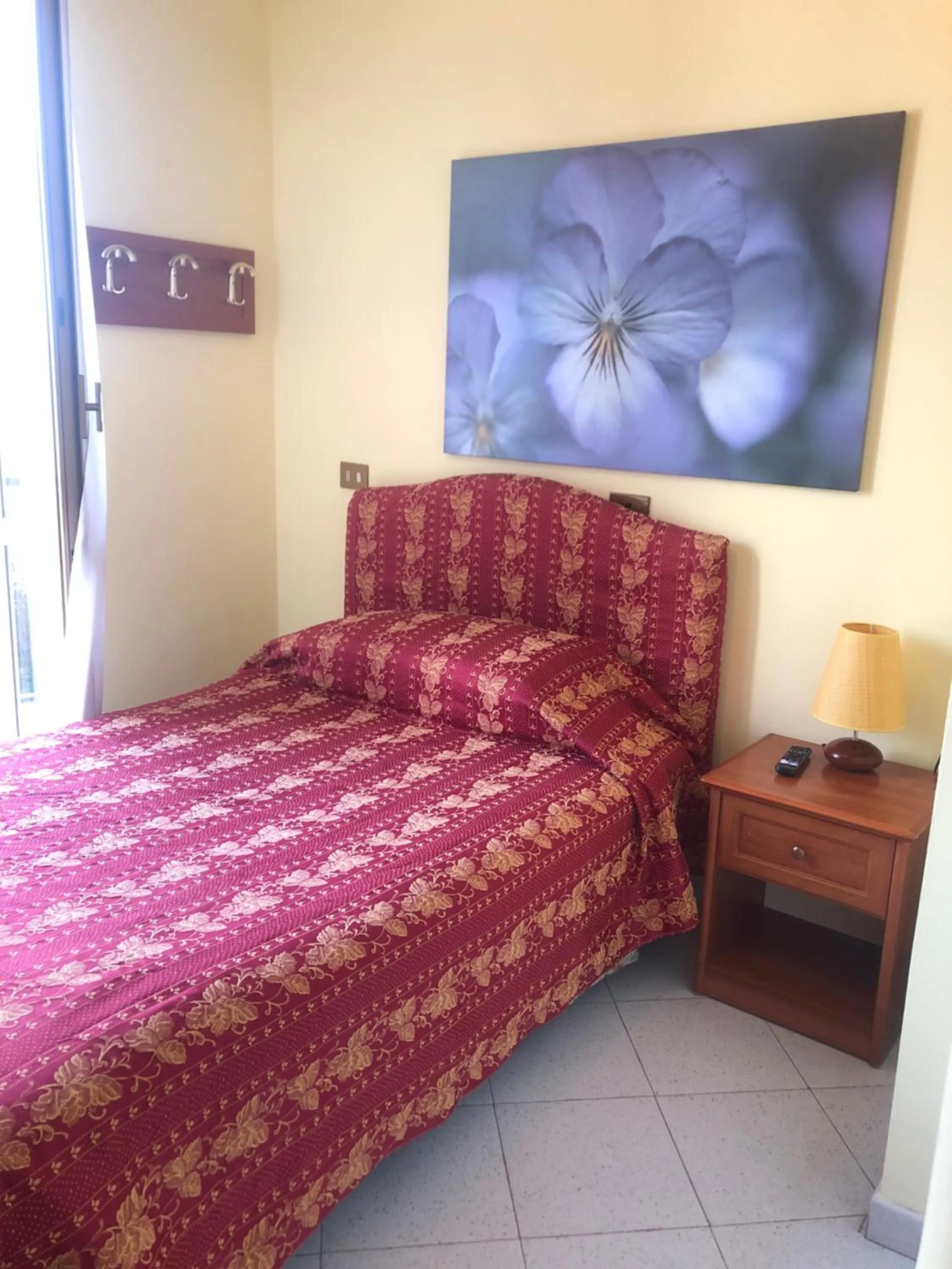 Bed in Hotel Miranda